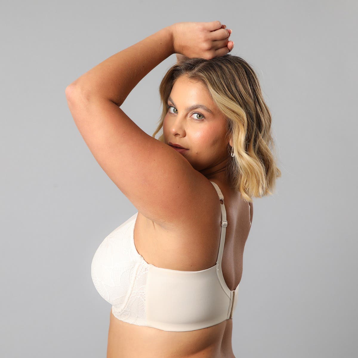 https://www.tiendaflores.cl/media/catalog/product/1/3/13482-135_3.jpg