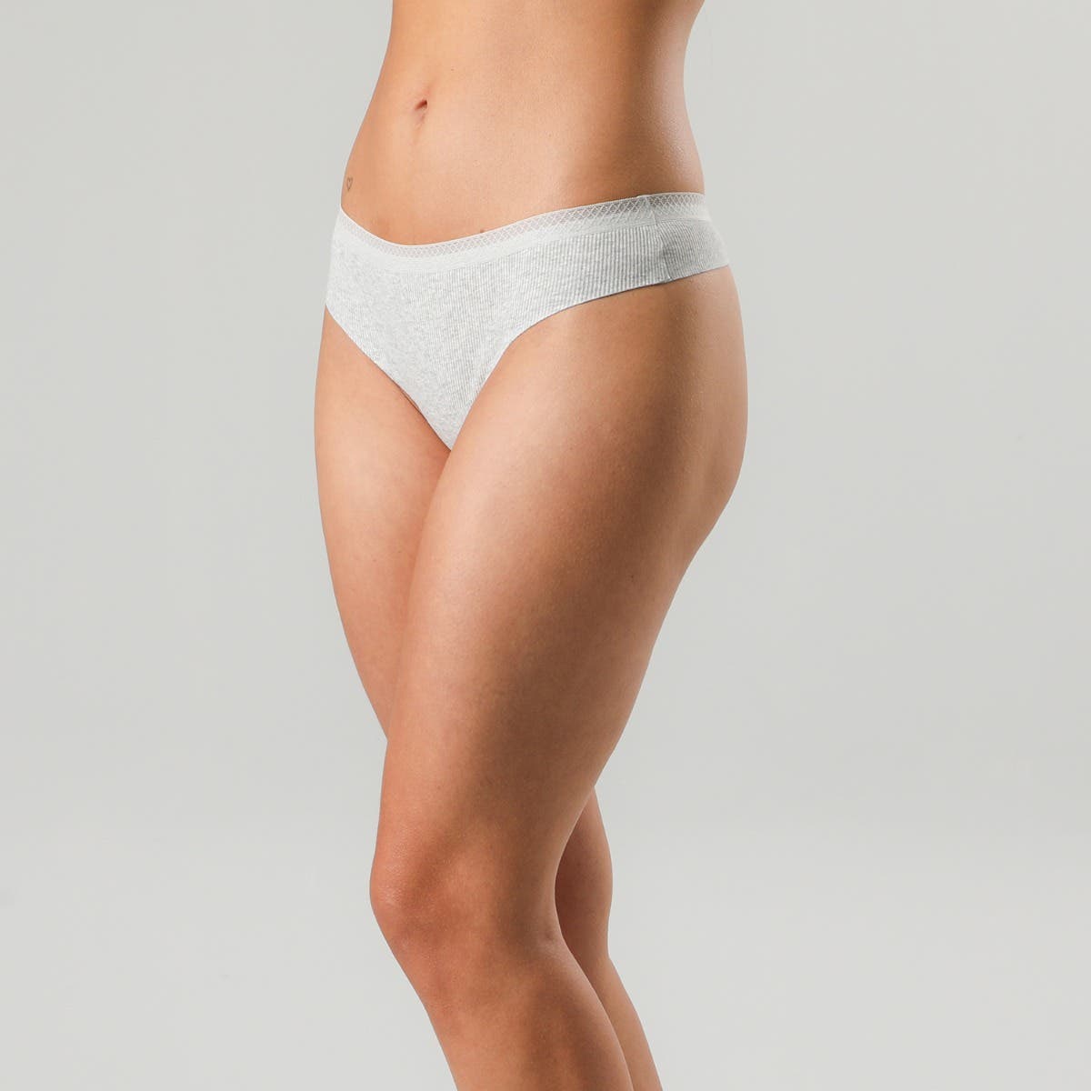 https://www.tiendaflores.cl/media/catalog/product/2/4/24825-2_6.jpg