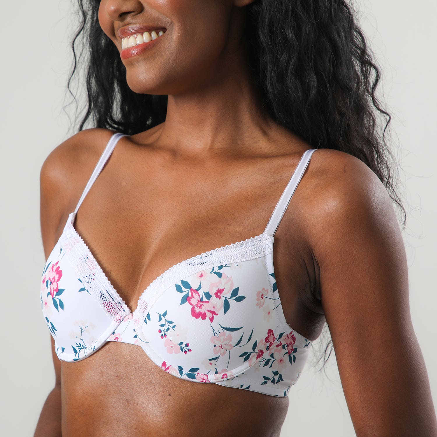 https://www.tiendaflores.cl/media/catalog/product/2/5/25392-233_5_r7h2hyqbihqmldrf.jpg