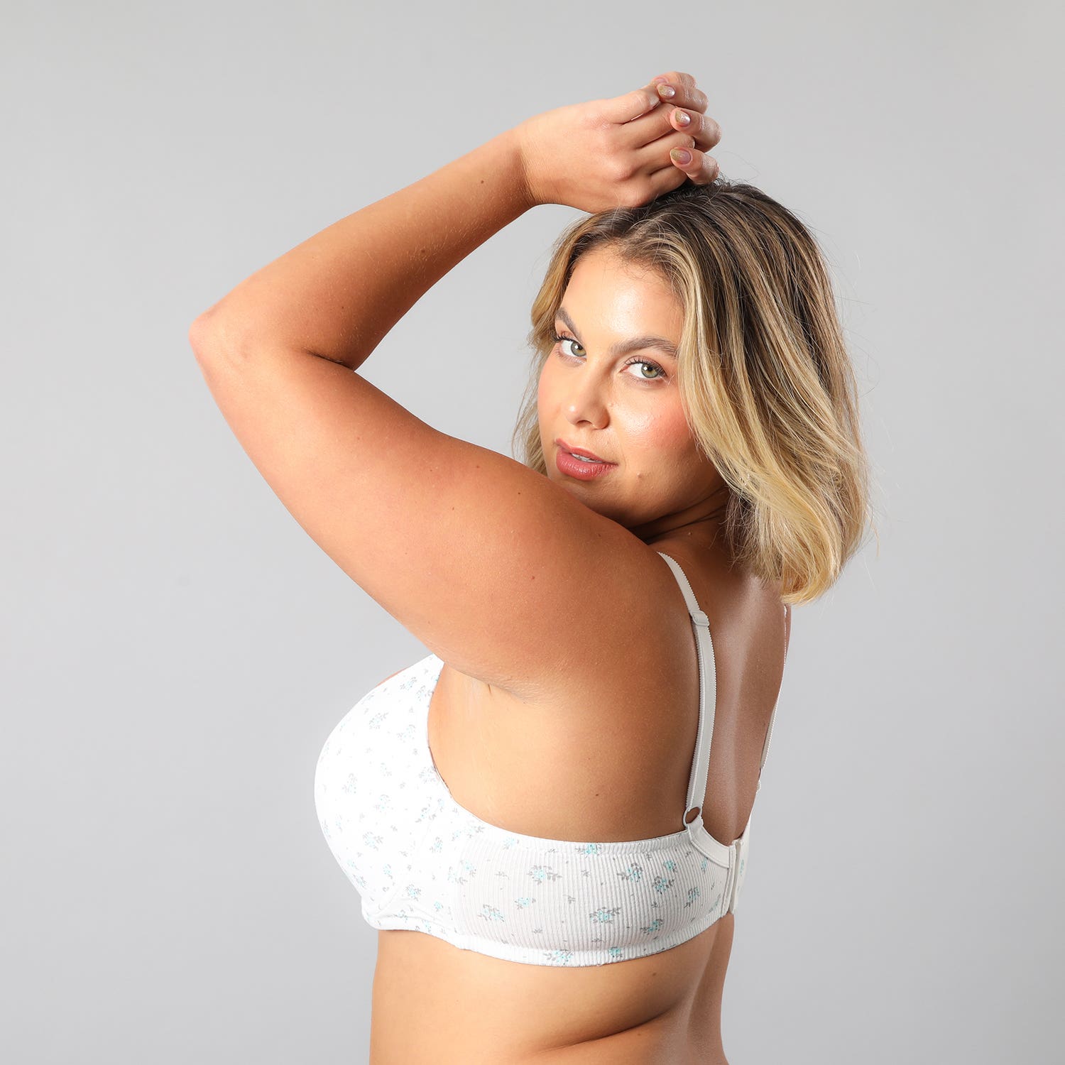 https://www.tiendaflores.cl/media/catalog/product/2/5/25411-1_4_ind2hi2qoxdpjog8.jpg