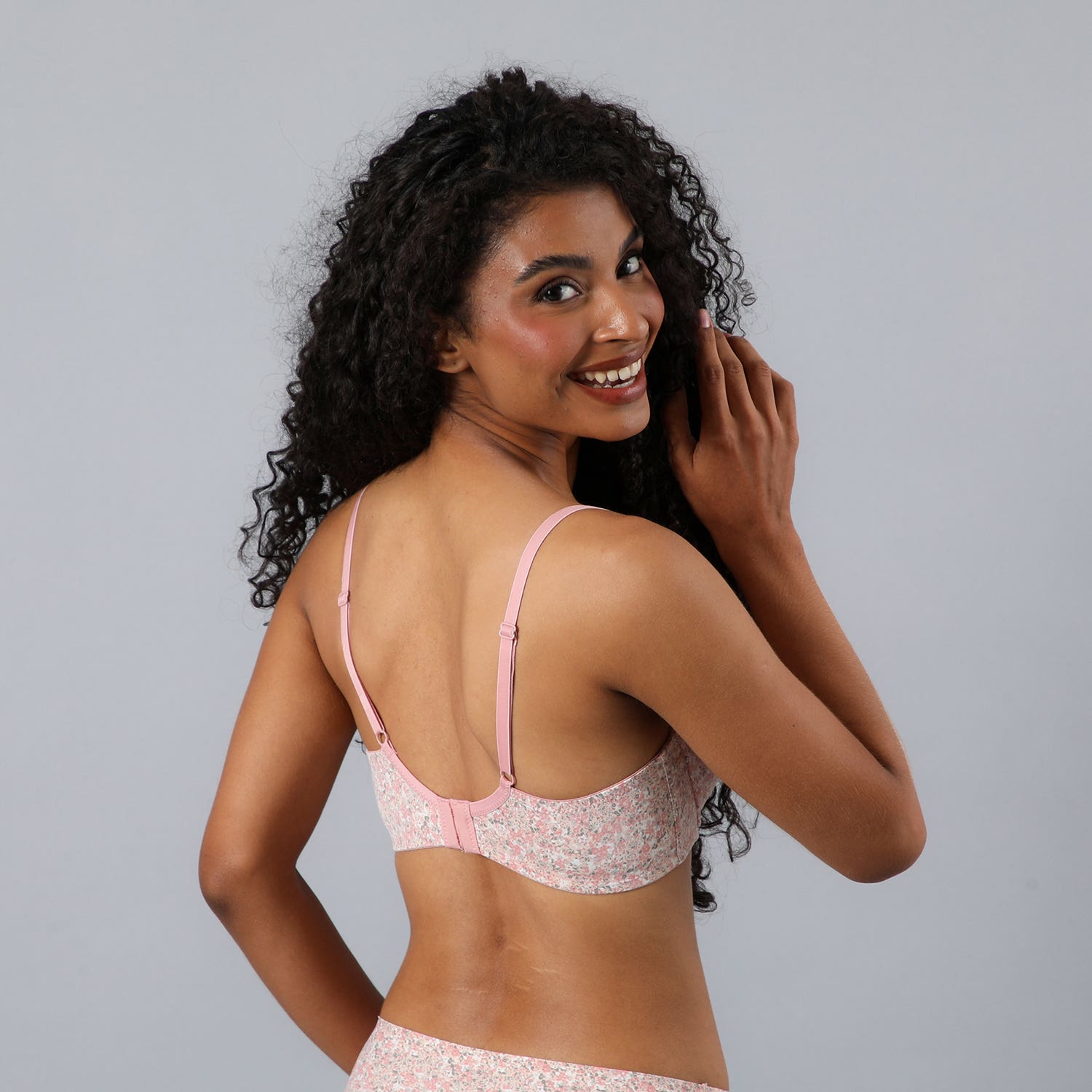 https://www.tiendaflores.cl/media/catalog/product/2/5/25511-172_4_sr0ed8sbjin1t5cu.jpg