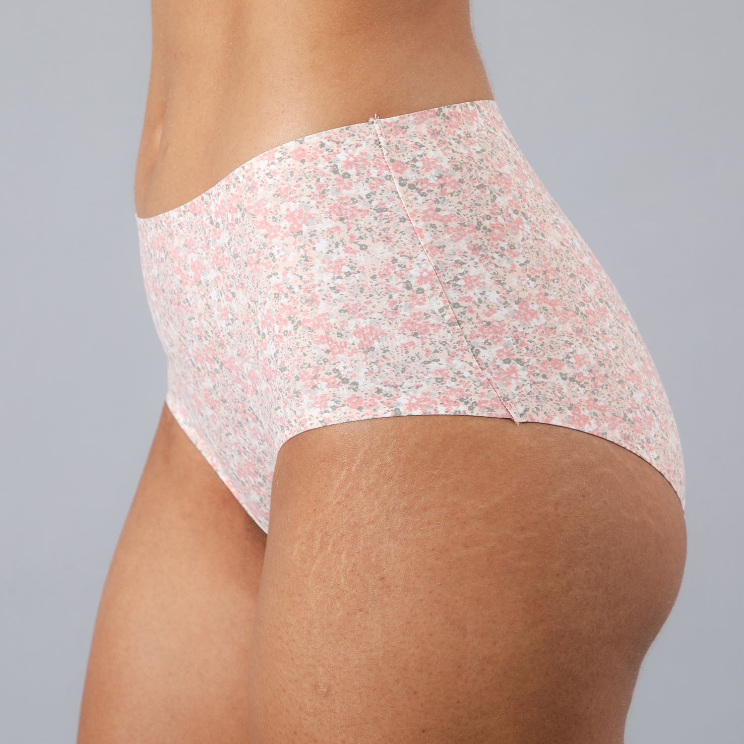 https://www.tiendaflores.cl/media/catalog/product/2/5/25518-172_4_w3z85faf6i1tngeh.jpg