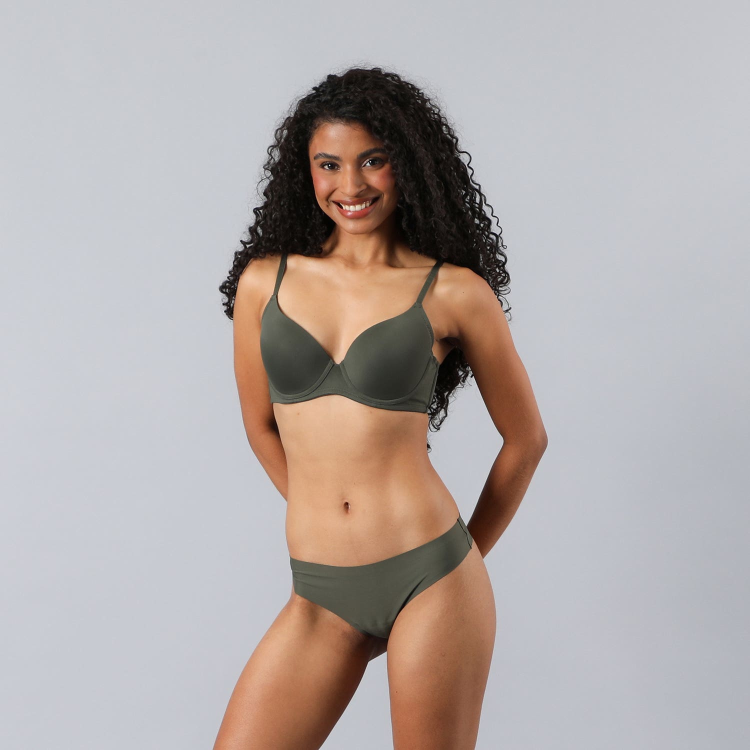https://www.tiendaflores.cl/media/catalog/product/2/5/25521-171_5_alhlffzz9zrloyji.jpg