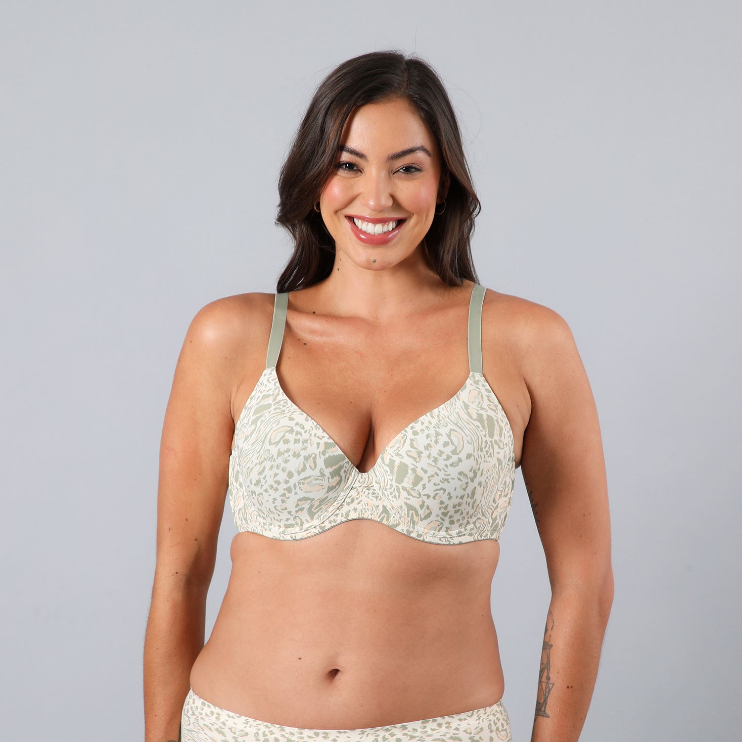 https://www.tiendaflores.cl/media/catalog/product/2/5/25551-235_3_rpdwhvpgley3z7do.jpg