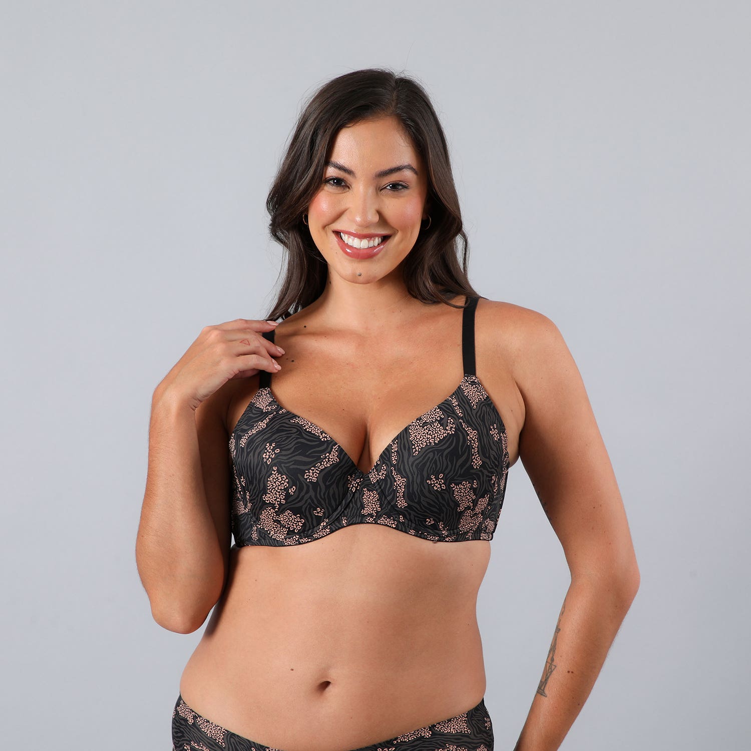 https://www.tiendaflores.cl/media/catalog/product/2/5/25551-2_3_lfu3ajx1xoktqtxu.jpg