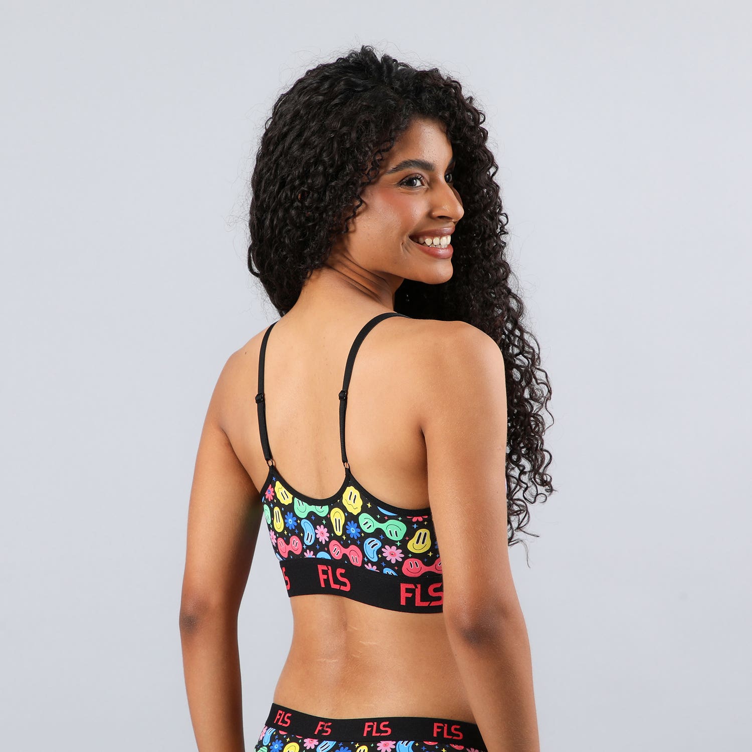 https://www.tiendaflores.cl/media/catalog/product/2/5/25580-172_3_ojtp4j81wozwmuvt.jpg