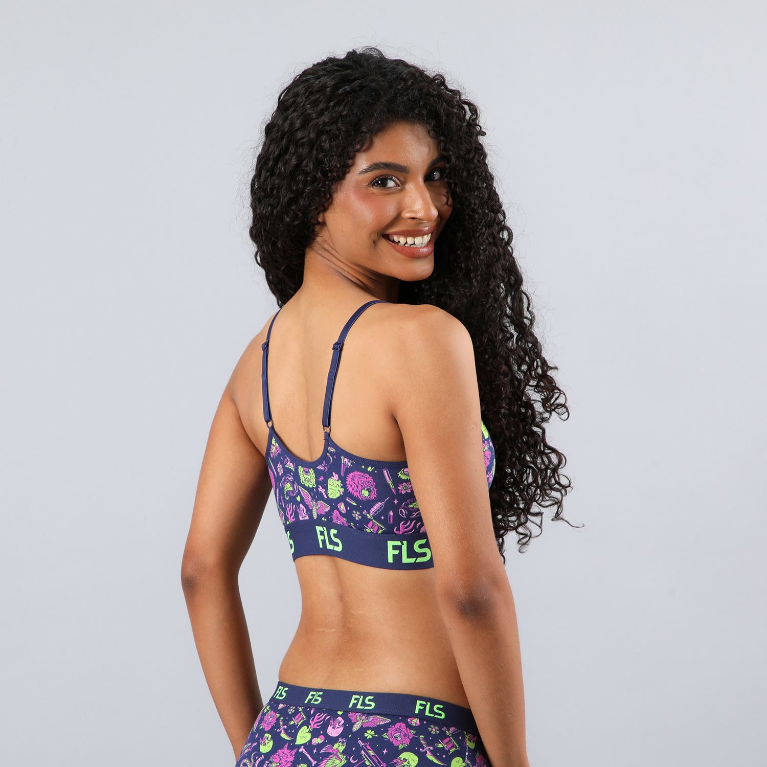 https://www.tiendaflores.cl/media/catalog/product/2/5/25580-196_3_9vmzqrgp86rwmux0.jpg