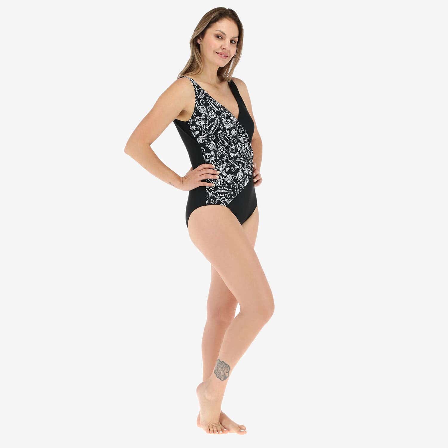https://www.tiendaflores.cl/media/catalog/product/3/2/32852-166_2_xbe6axayfpgzucac_qmnorhcjnxedyayb_m7zc9ifrrspixc7c.jpg