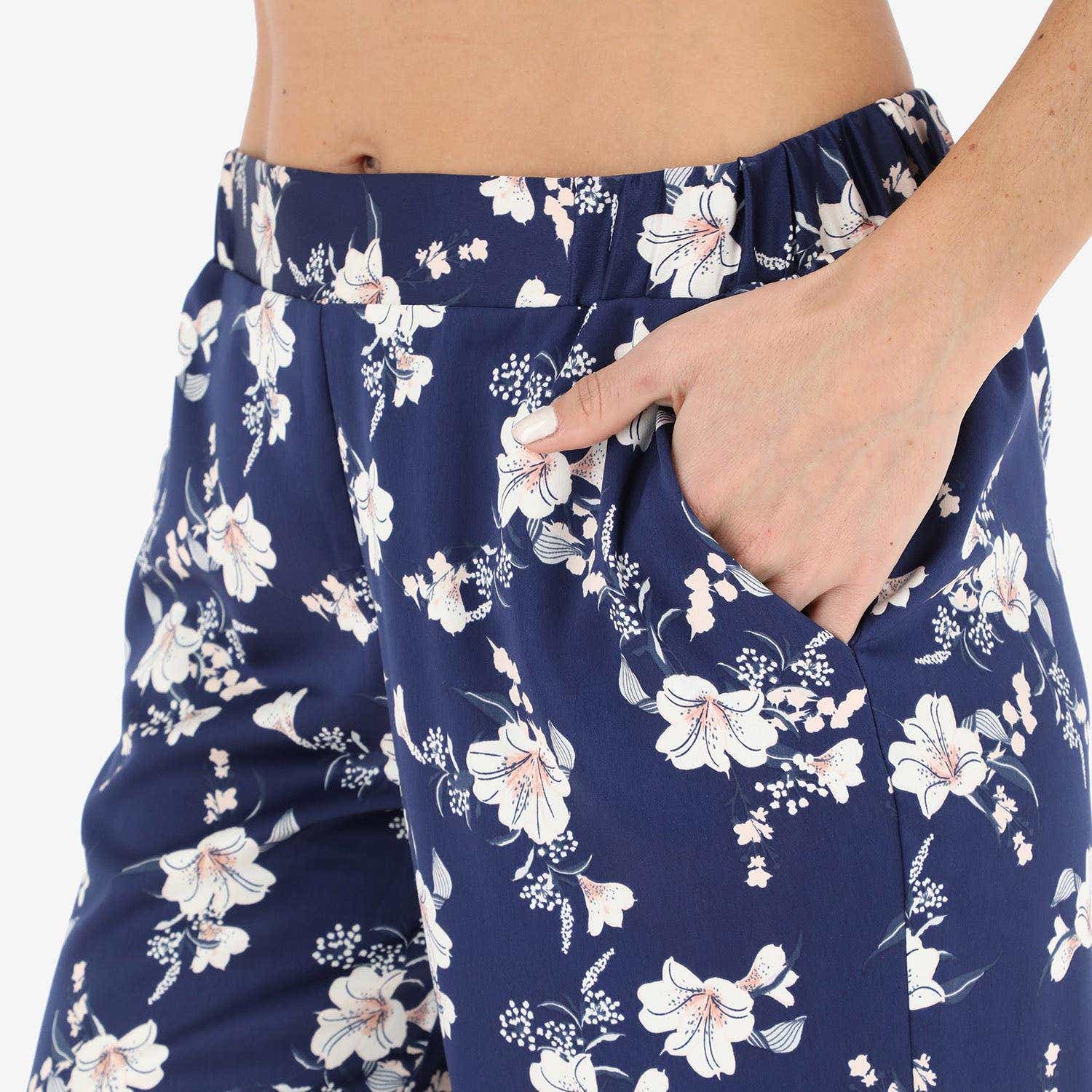 https://www.tiendaflores.cl/media/catalog/product/3/2/32880-18_4_cocnlynbsecmmgps_jsjgklh47bzva6oy_mdt3n5jdpfgvrhjg.jpg