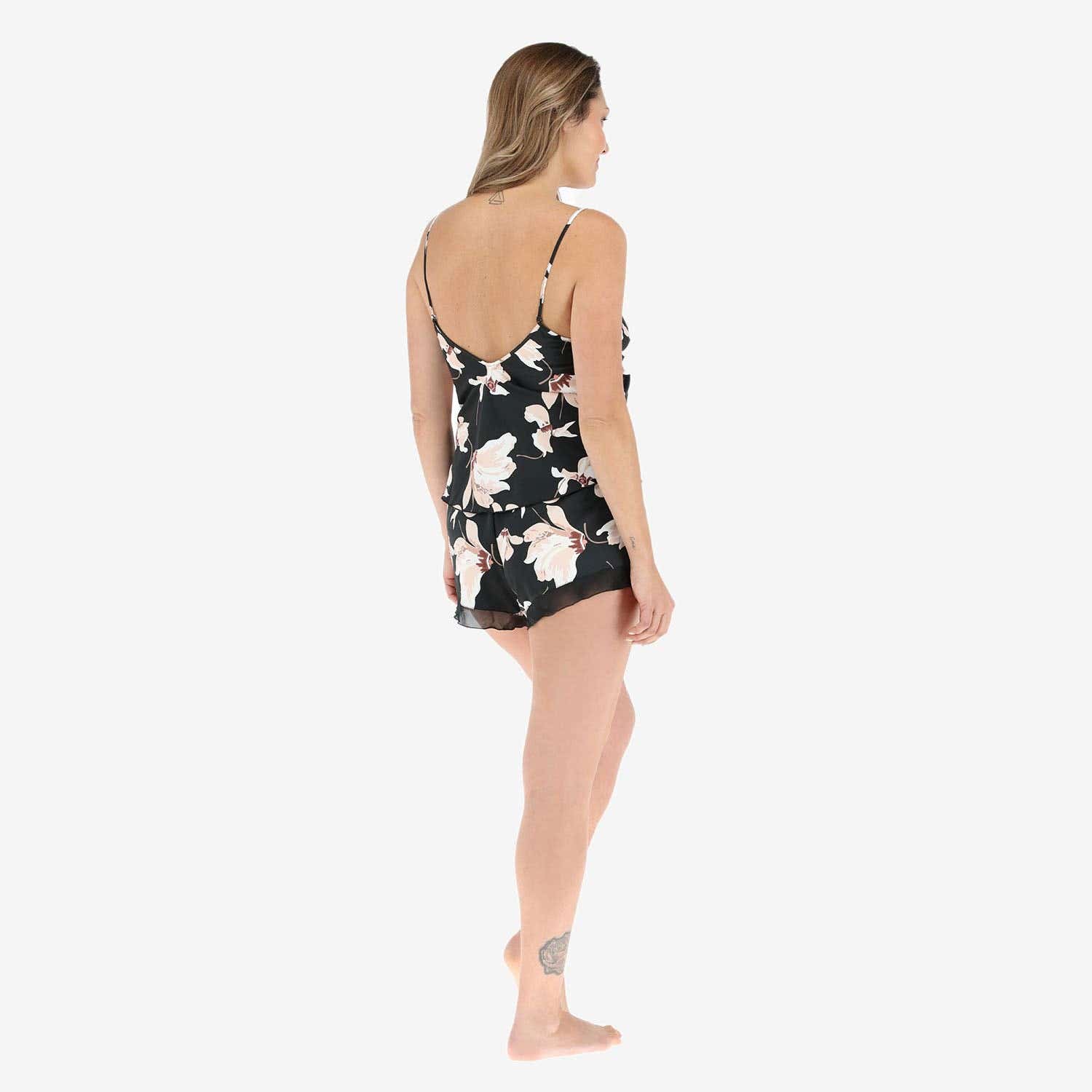 https://www.tiendaflores.cl/media/catalog/product/3/2/32885-2_3_qo7jwz6y2jo94sjr_9au9kh2kqqqamzs3_paczcbzke1s76xjh.jpg