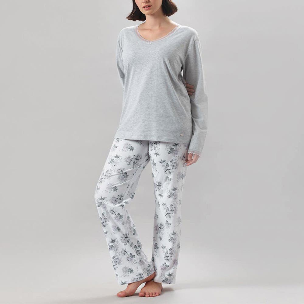 https://www.tiendaflores.cl/media/catalog/product/3/2/32918-54_1_vxjkxnxjlhl25so2_ykyzekmomfpk7xm8.jpg