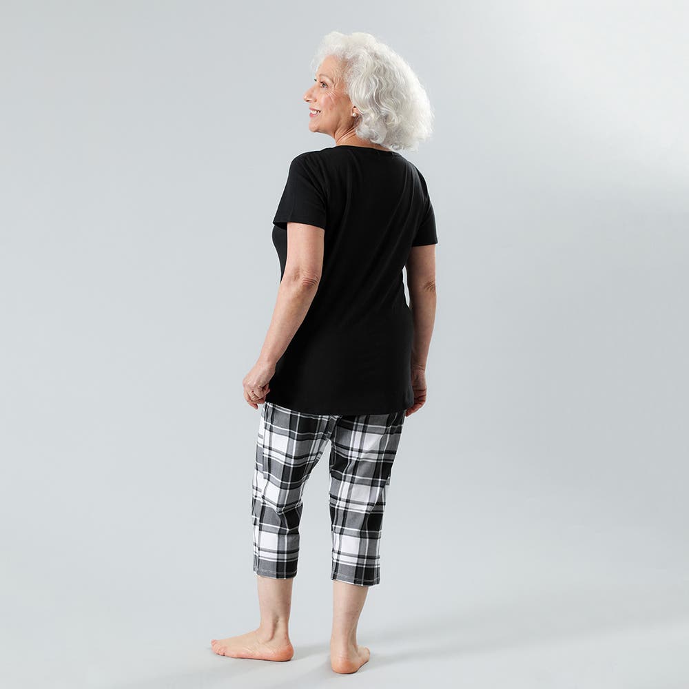 https://www.tiendaflores.cl/media/catalog/product/3/3/33008-2_2_0zglcc3ybuwgivzr.jpg