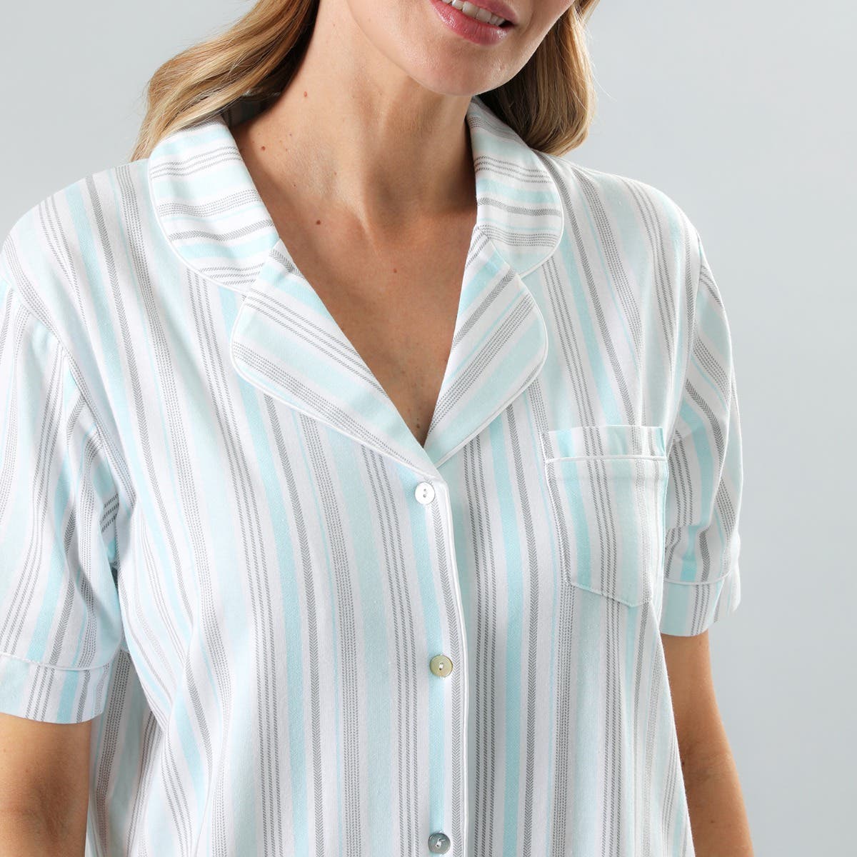 https://www.tiendaflores.cl/media/catalog/product/3/3/33010-187_4.jpg