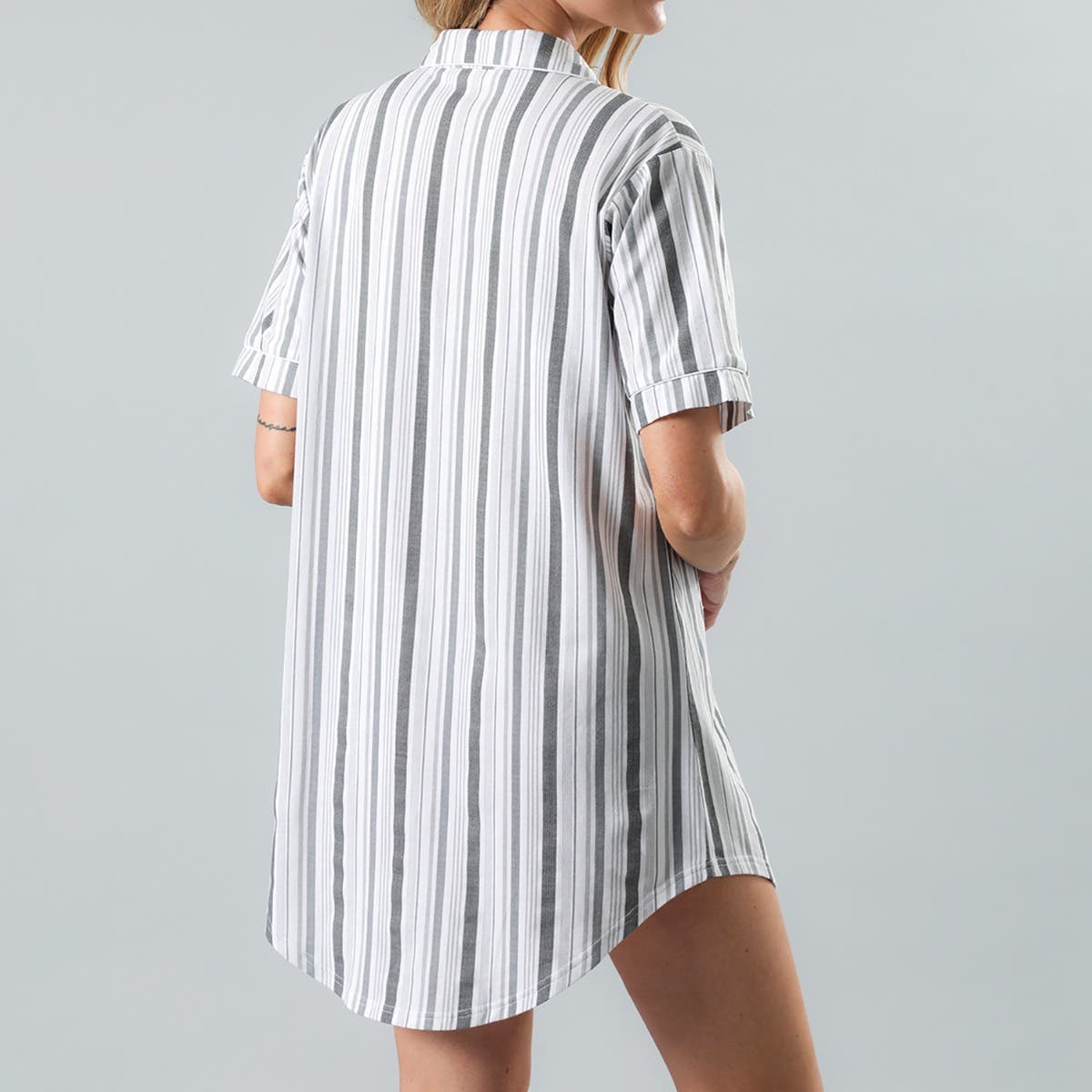 https://www.tiendaflores.cl/media/catalog/product/3/3/33010-2_3_2.jpg