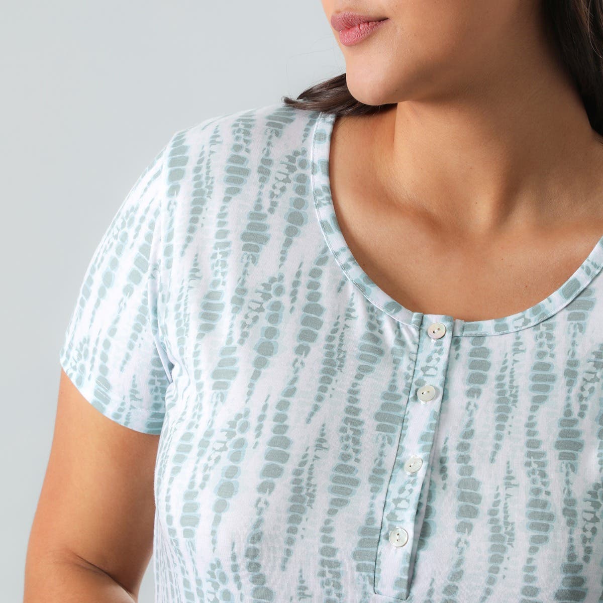 https://www.tiendaflores.cl/media/catalog/product/3/3/33021-187_4_1.jpg