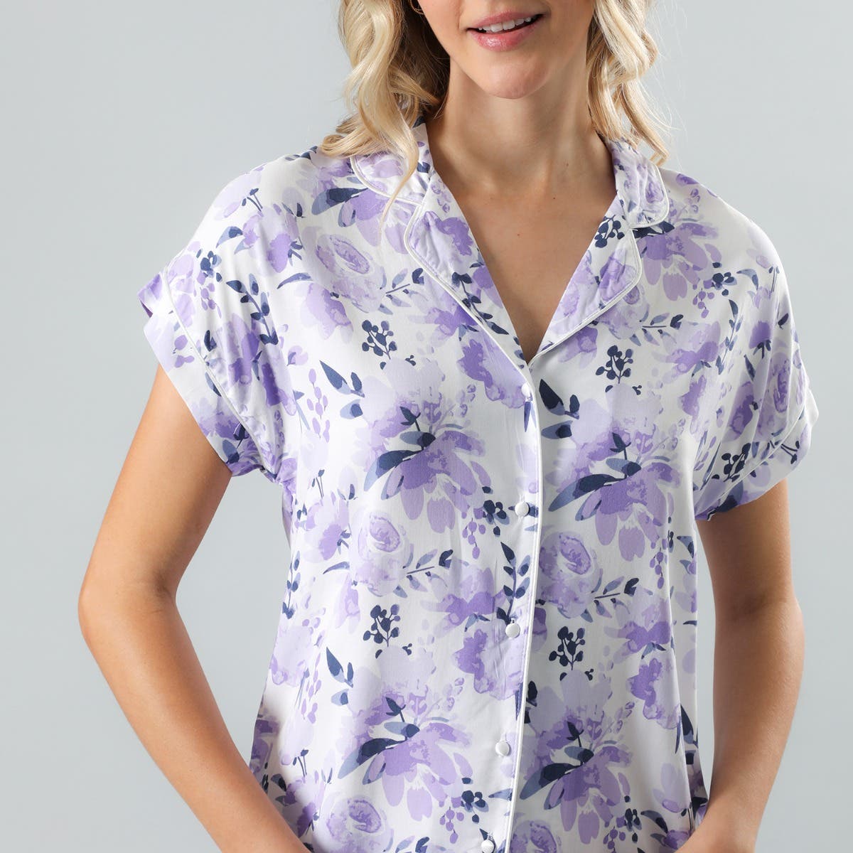 https://www.tiendaflores.cl/media/catalog/product/3/3/33030-184_4.jpg