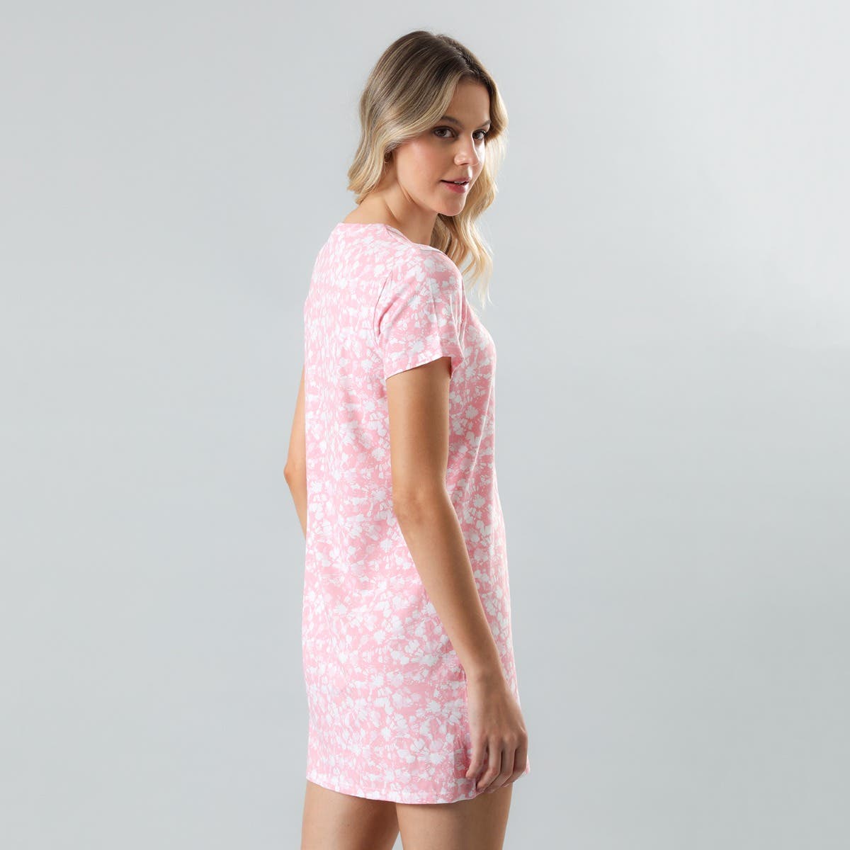 https://www.tiendaflores.cl/media/catalog/product/3/3/33037-183_3.jpg