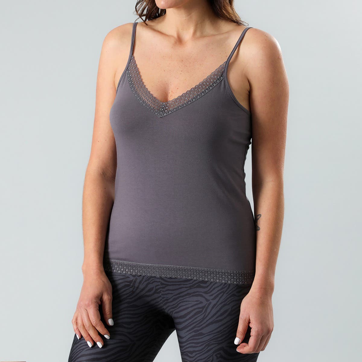 https://www.tiendaflores.cl/media/catalog/product/3/3/33038-67_2_4.jpg