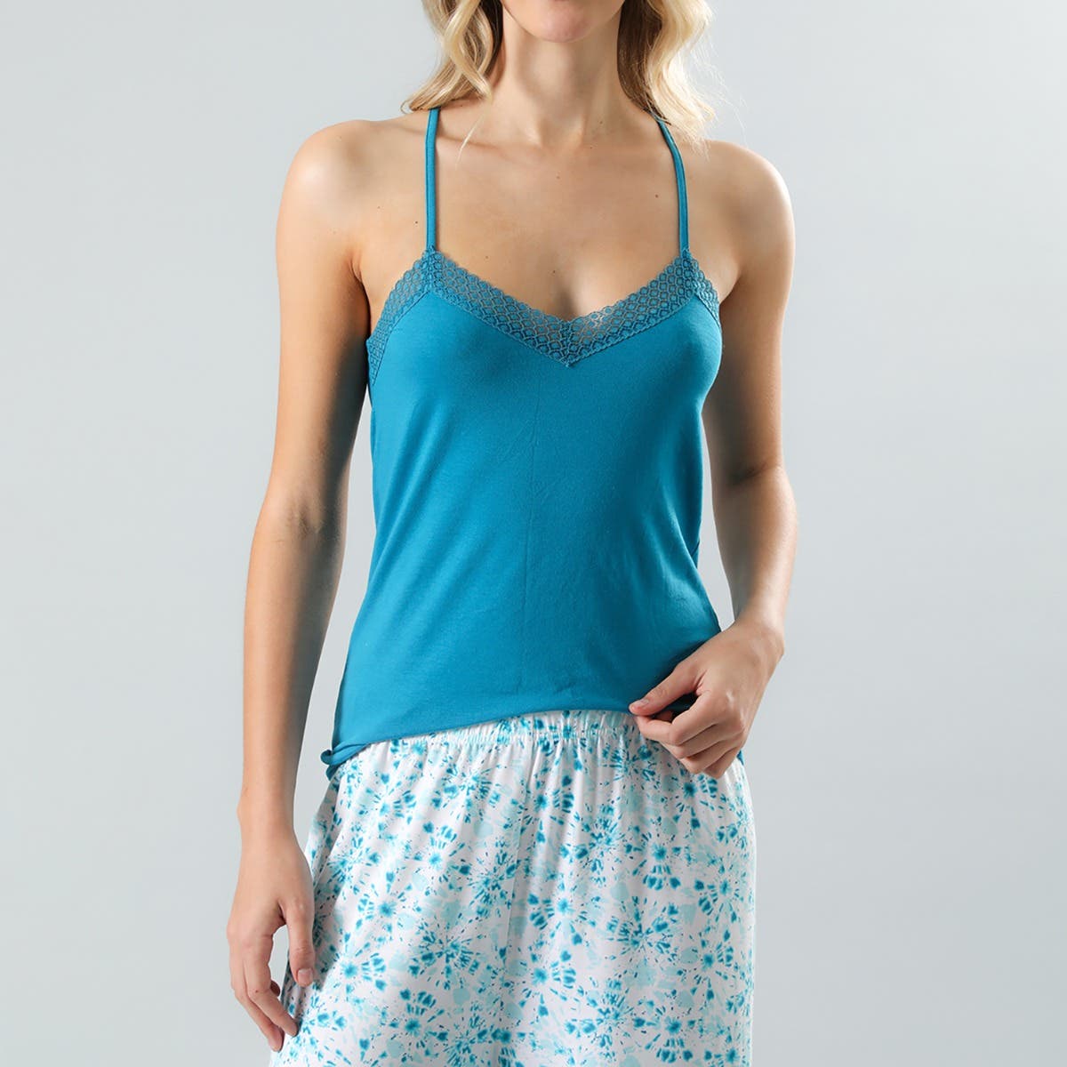 https://www.tiendaflores.cl/media/catalog/product/3/3/33040-182_2_1_1.jpg