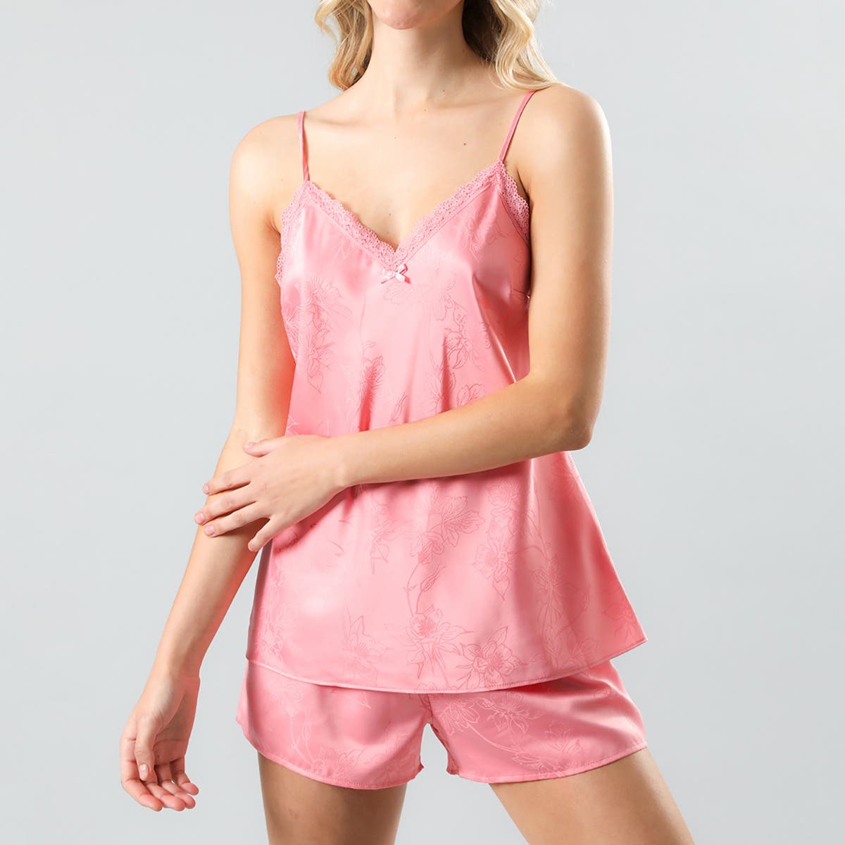 https://www.tiendaflores.cl/media/catalog/product/3/3/33070-183_2_2.jpg