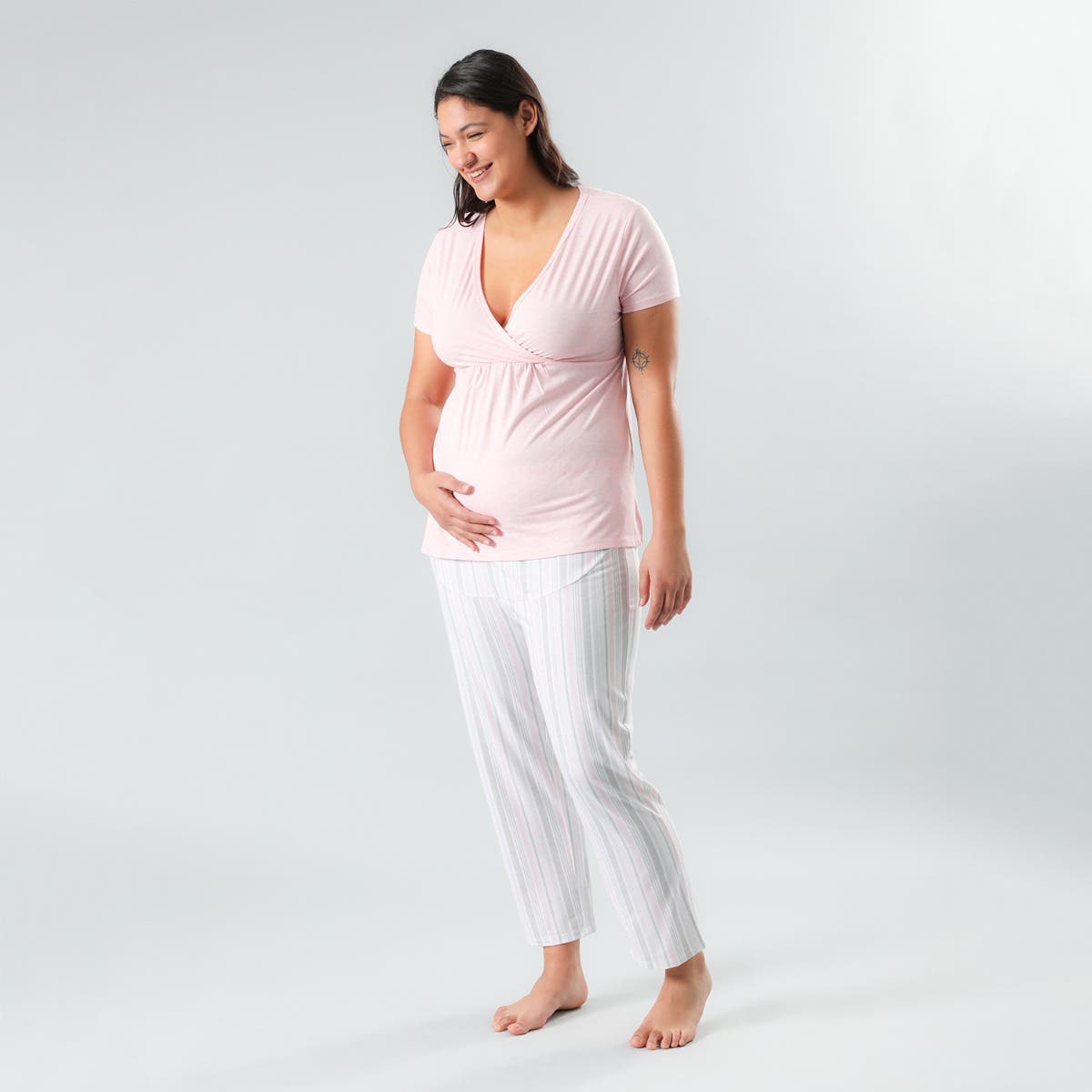 https://www.tiendaflores.cl/media/catalog/product/3/3/33080_geranio_1.jpg