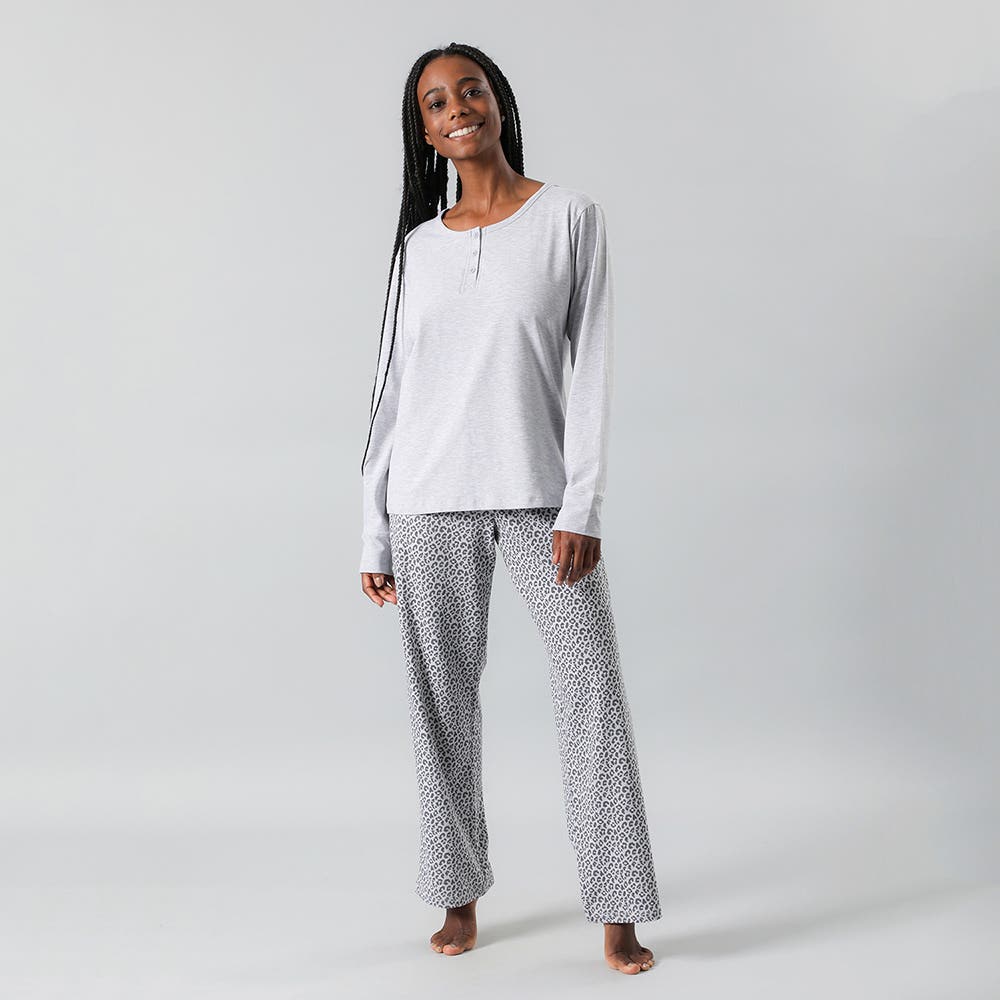https://www.tiendaflores.cl/media/catalog/product/3/3/33200-54_1_1vmnwwcefwwfbyly.jpg