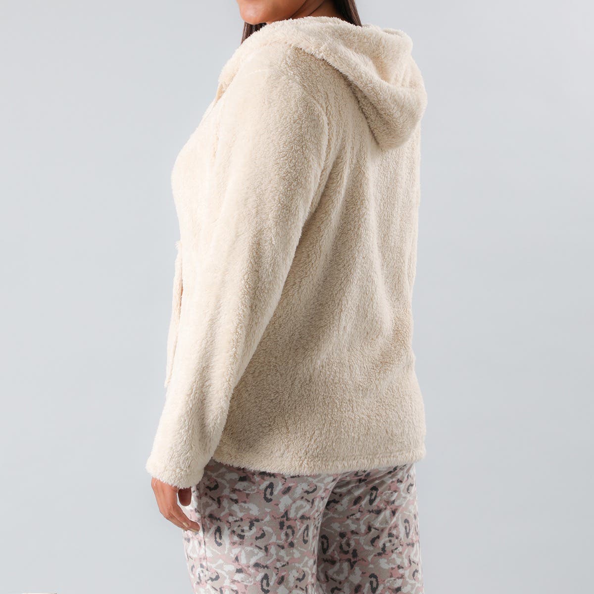 https://www.tiendaflores.cl/media/catalog/product/3/3/33270-17_3.jpg