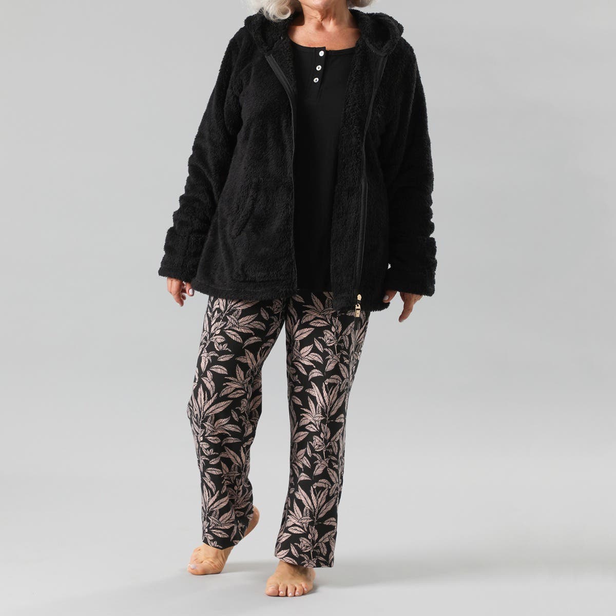 https://www.tiendaflores.cl/media/catalog/product/3/3/33270-2_1.jpg