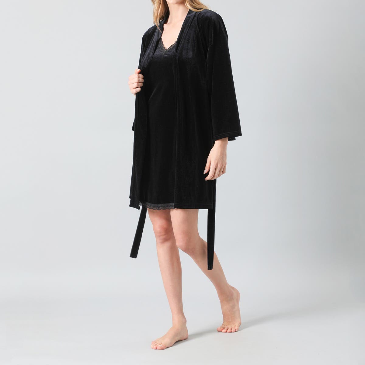 https://www.tiendaflores.cl/media/catalog/product/3/3/33295-2_1_2.jpg