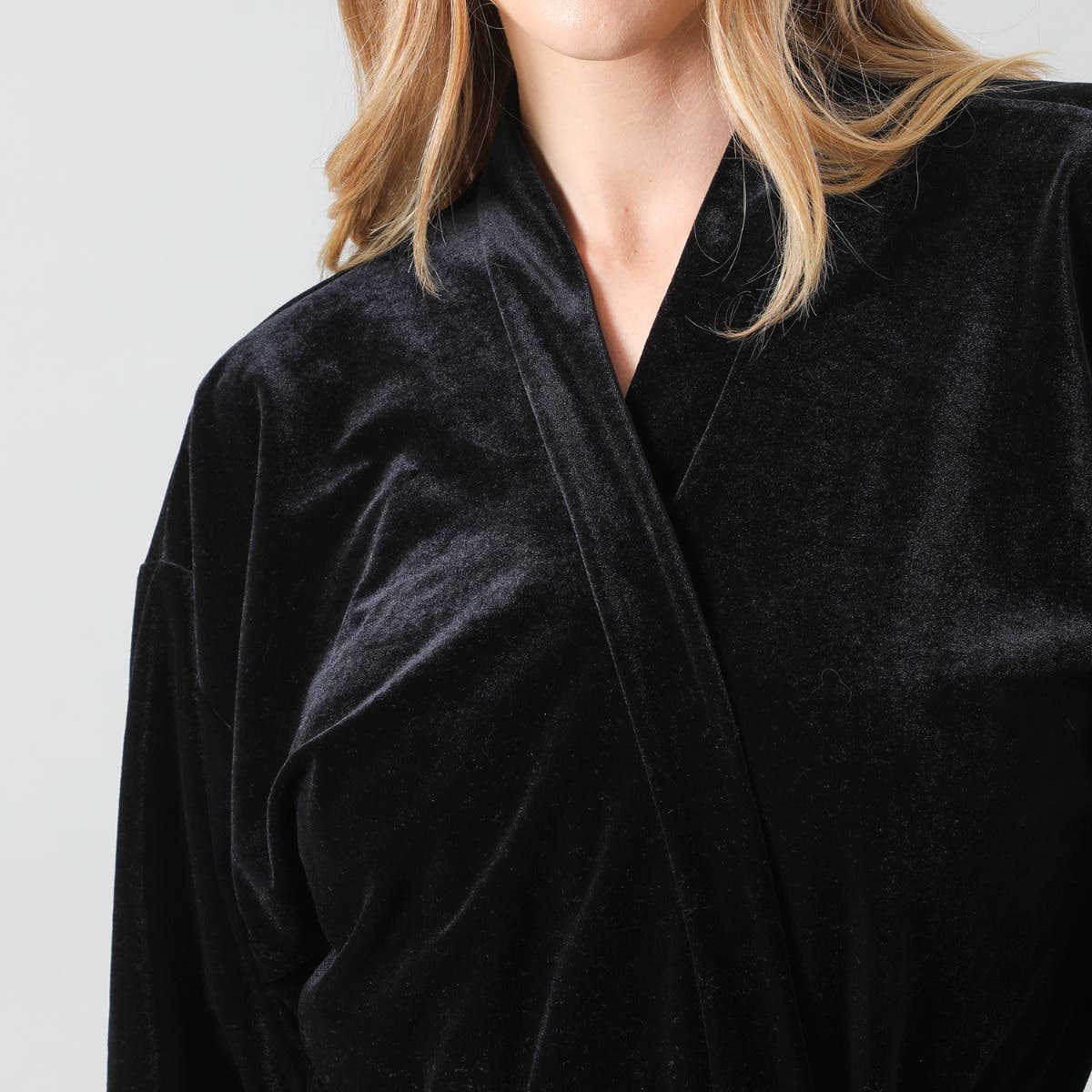 https://www.tiendaflores.cl/media/catalog/product/3/3/33295-2_5_2.jpg