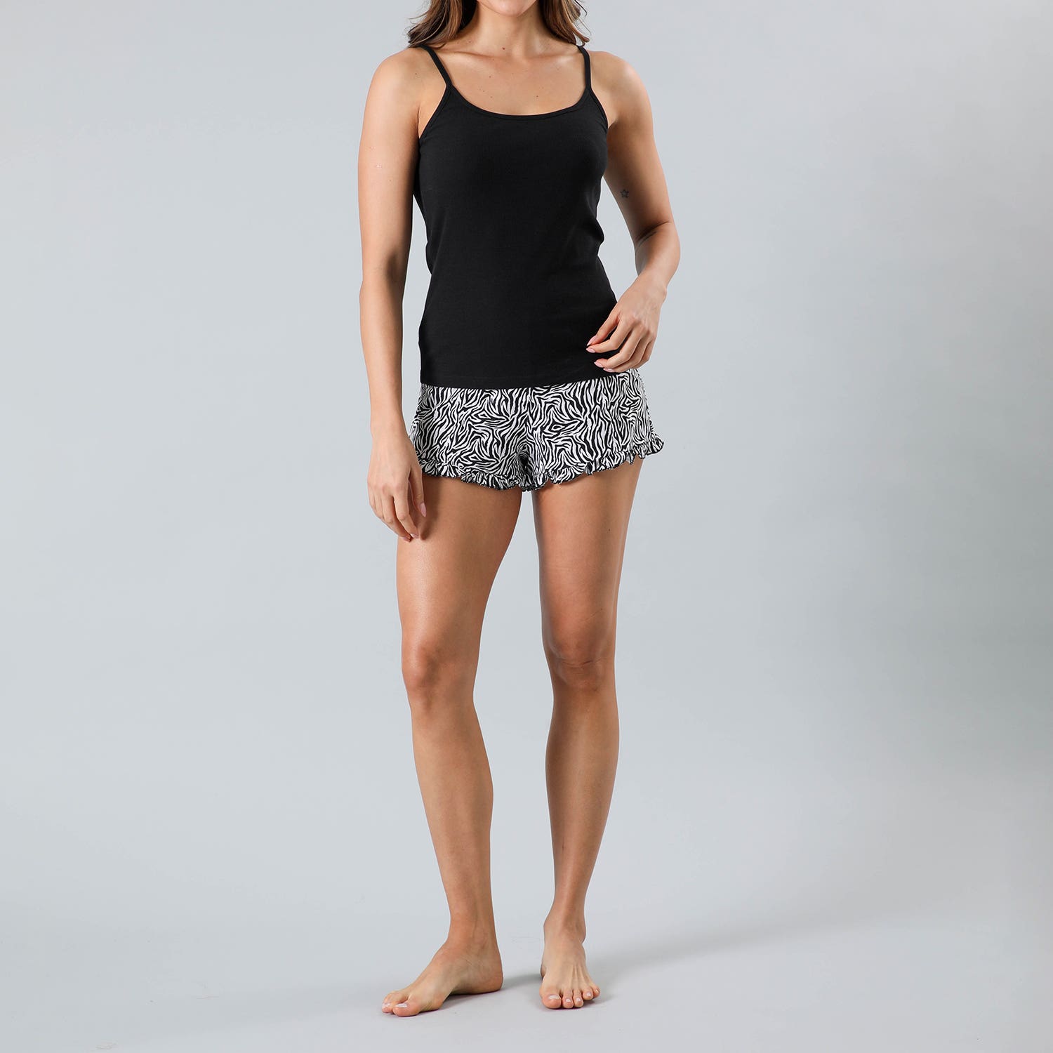 https://www.tiendaflores.cl/media/catalog/product/3/3/33310-2_1_ydcc0bba0ityrtdx.jpg