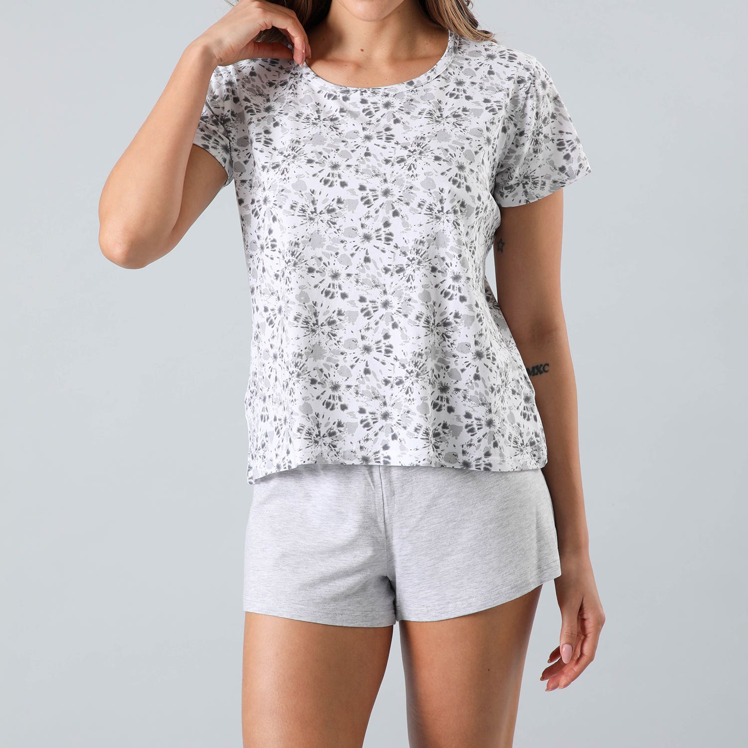 https://www.tiendaflores.cl/media/catalog/product/3/3/33311-11_2_riu6ziflnuoiurdl.jpg