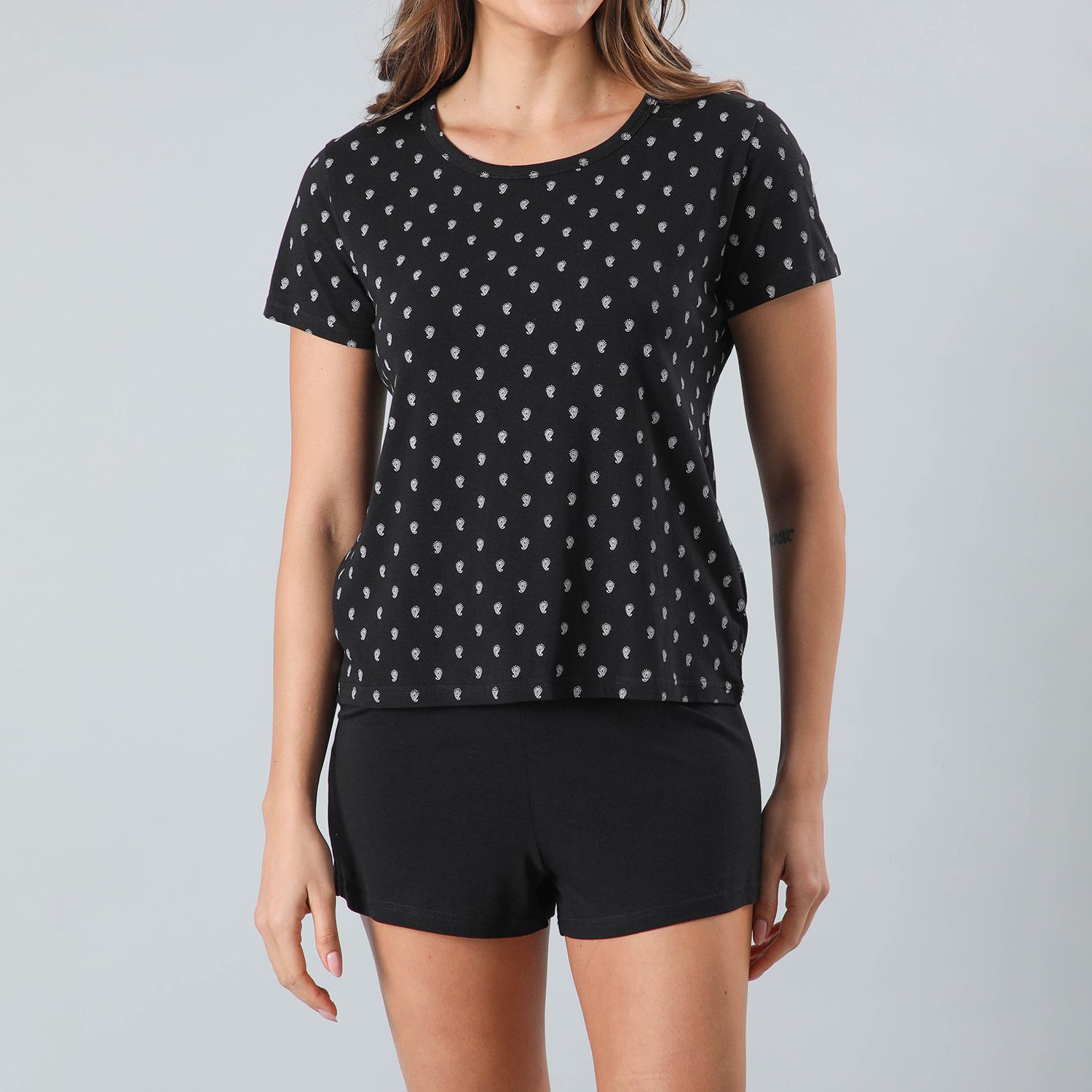 https://www.tiendaflores.cl/media/catalog/product/3/3/33311-2_3_ya7rs9n9wht1ixpu.jpg