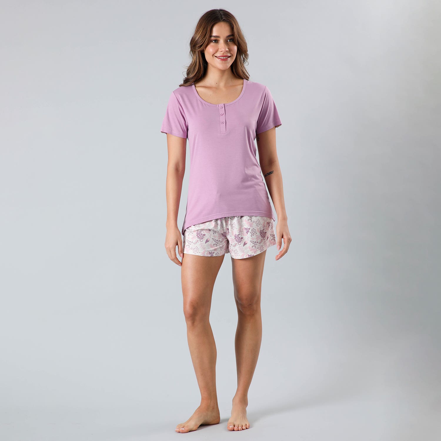 https://www.tiendaflores.cl/media/catalog/product/3/3/33323-204_1_lrmf4qej0ehzxdek.jpg