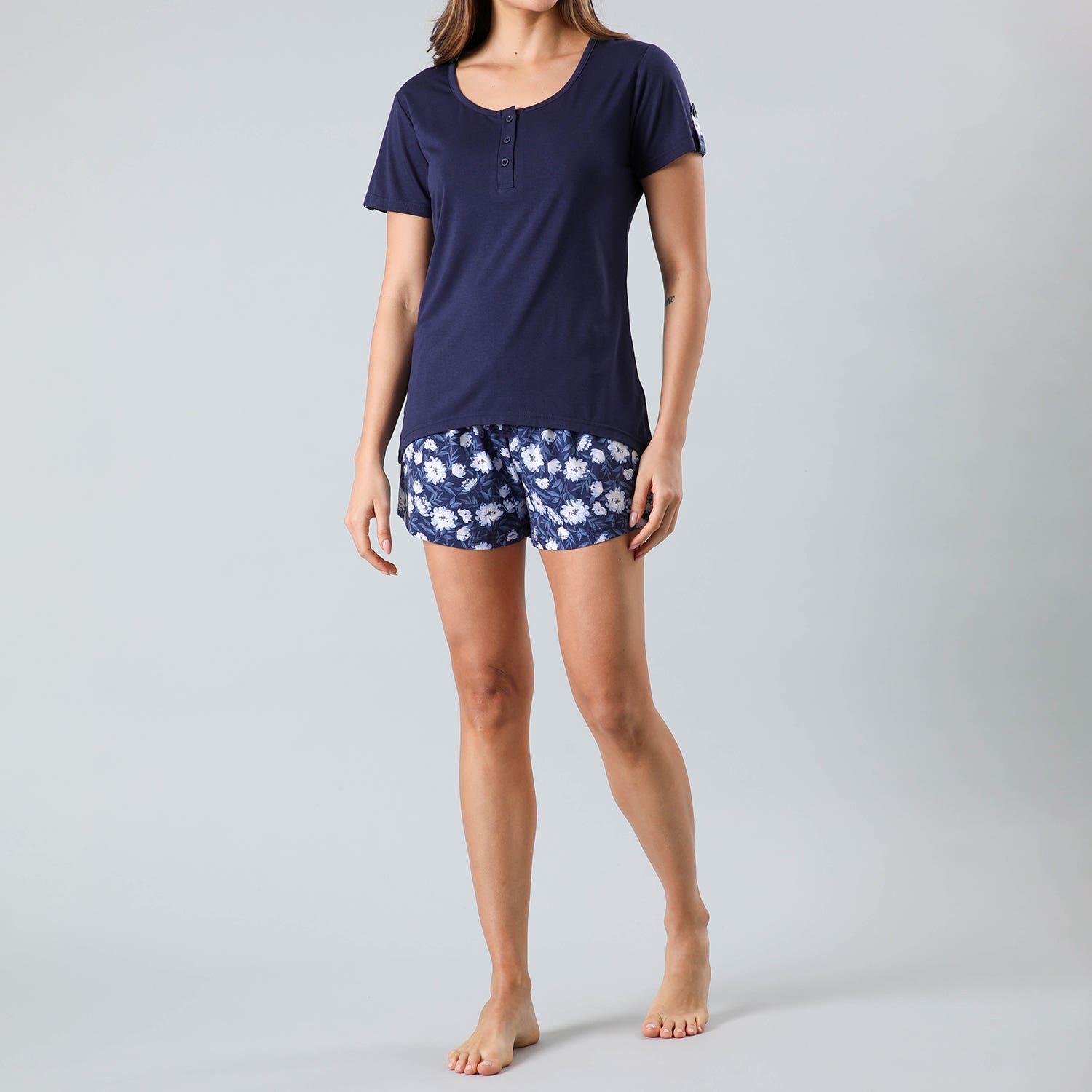 https://www.tiendaflores.cl/media/catalog/product/3/3/33323-207_1_fz2obuiu8vtru1ic.jpg