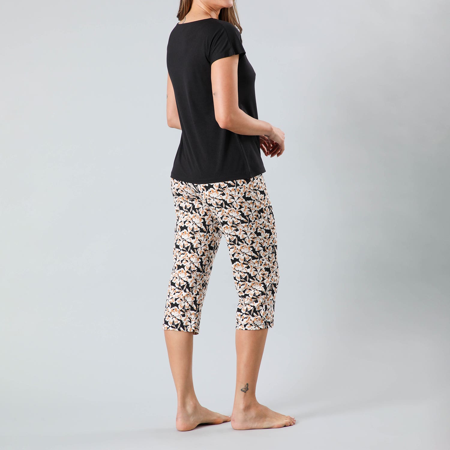 https://www.tiendaflores.cl/media/catalog/product/3/3/33324-2_2_9bgnxhtilp4tg2kn.jpg