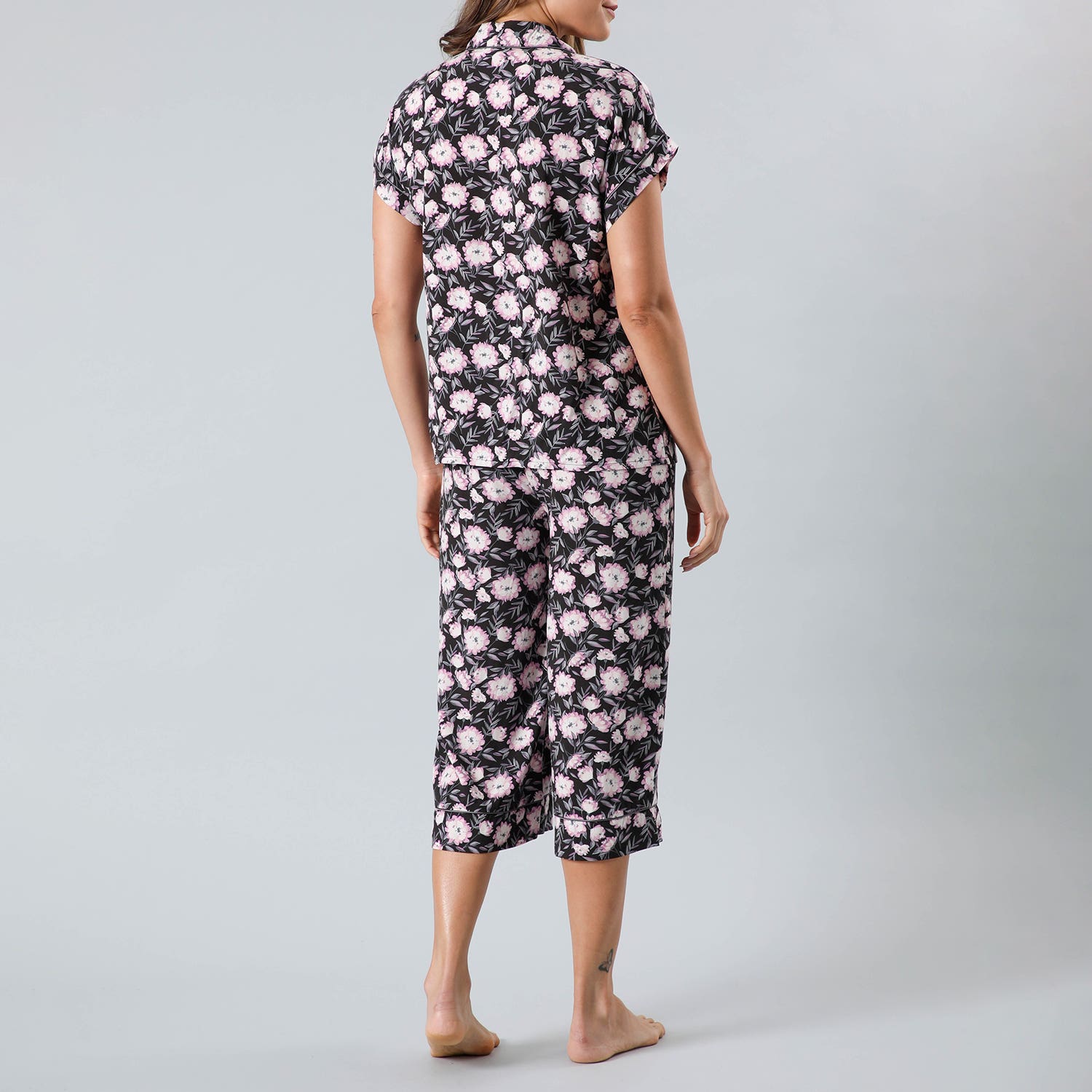 https://www.tiendaflores.cl/media/catalog/product/3/3/33329-67_2_yrg18ewlasu2iw6h.jpg