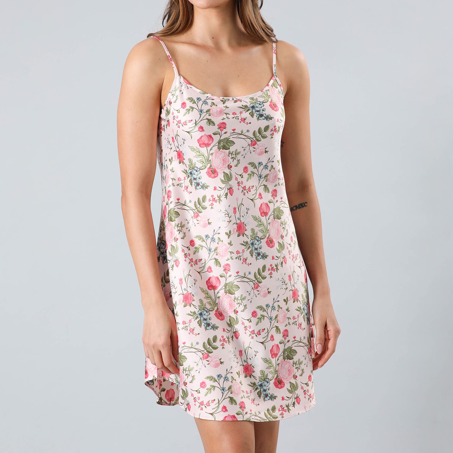 https://www.tiendaflores.cl/media/catalog/product/3/3/33343-205_3_si5kpdznqovccshd.jpg