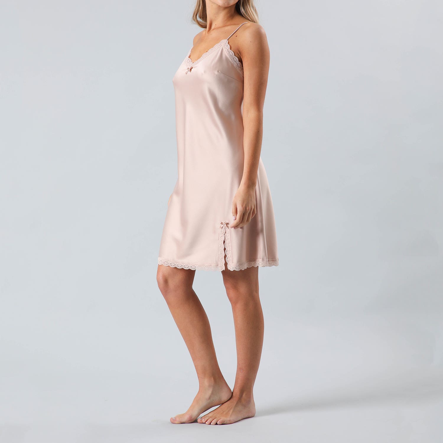 https://www.tiendaflores.cl/media/catalog/product/3/3/33345-206_1_usmv7dvk9c2yuwnr.jpg