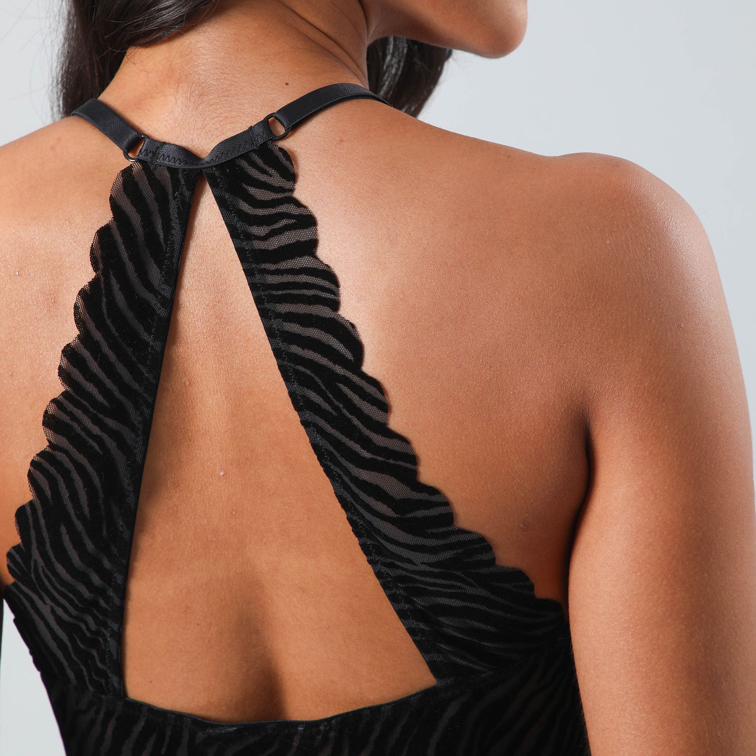 https://www.tiendaflores.cl/media/catalog/product/3/3/33357-2_5_nu3wtkdi56xwf44g.jpg