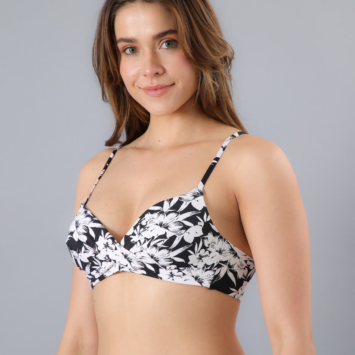 https://www.tiendaflores.cl/media/catalog/product/3/3/33391-114_4_4.jpg