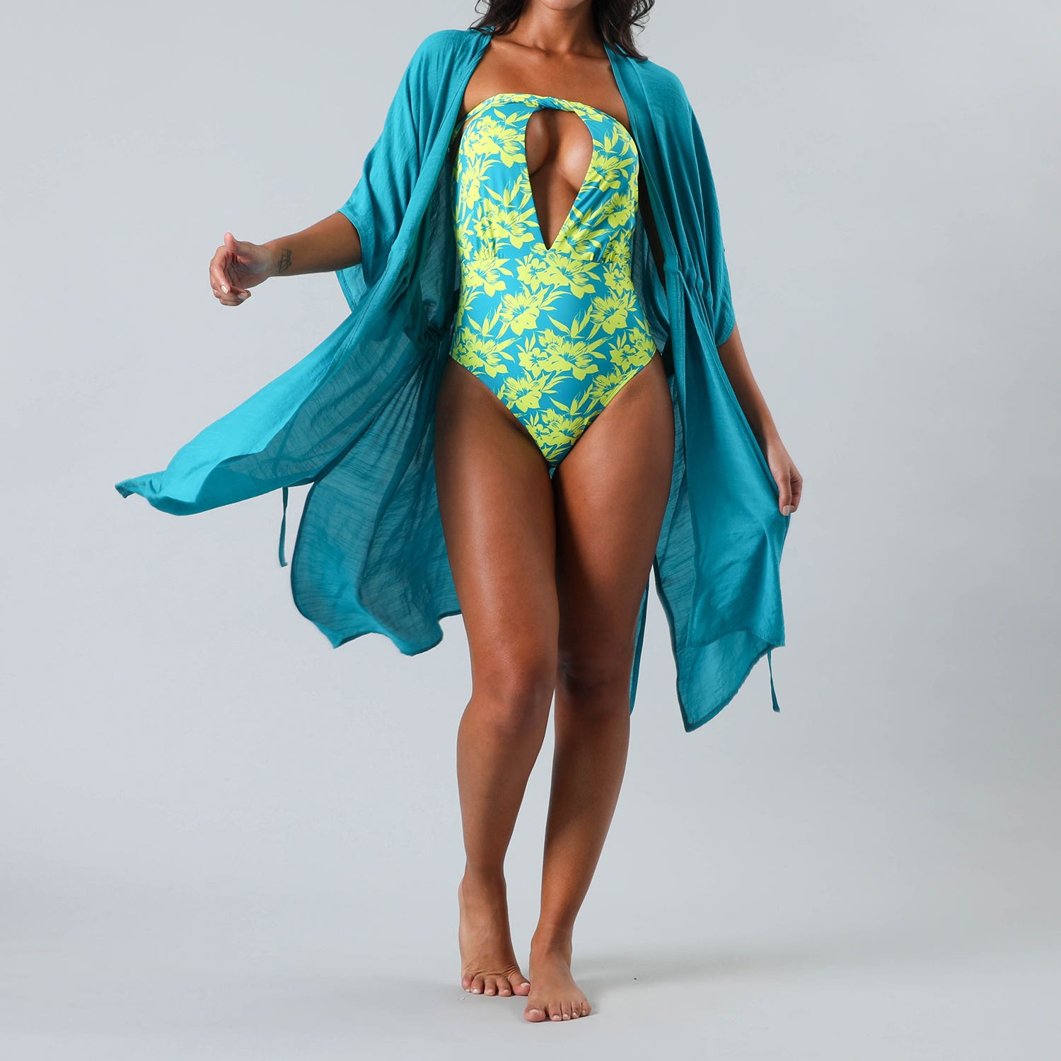 https://www.tiendaflores.cl/media/catalog/product/3/3/33396-58_1_psoyhfeoh5e8siw2.jpg