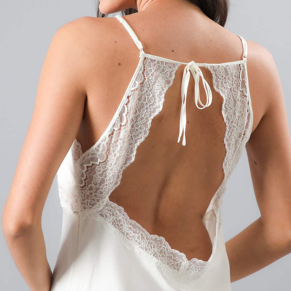 https://www.tiendaflores.cl/media/catalog/product/3/3/33493-1_4_vpmamwxc48x2e8pc.jpg