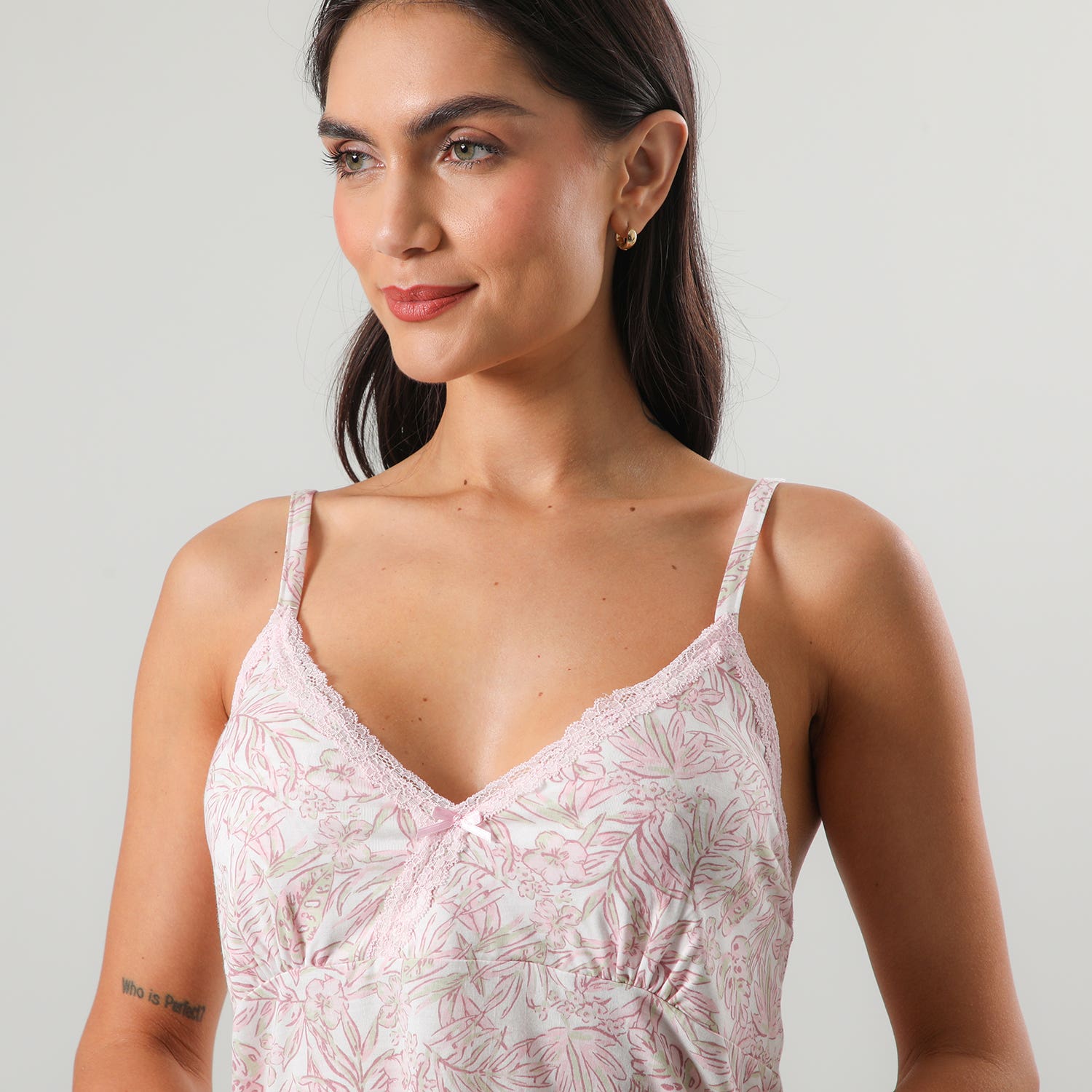 https://www.tiendaflores.cl/media/catalog/product/3/3/33571-230_5_jsha3sy1yy5wqgqv.jpg