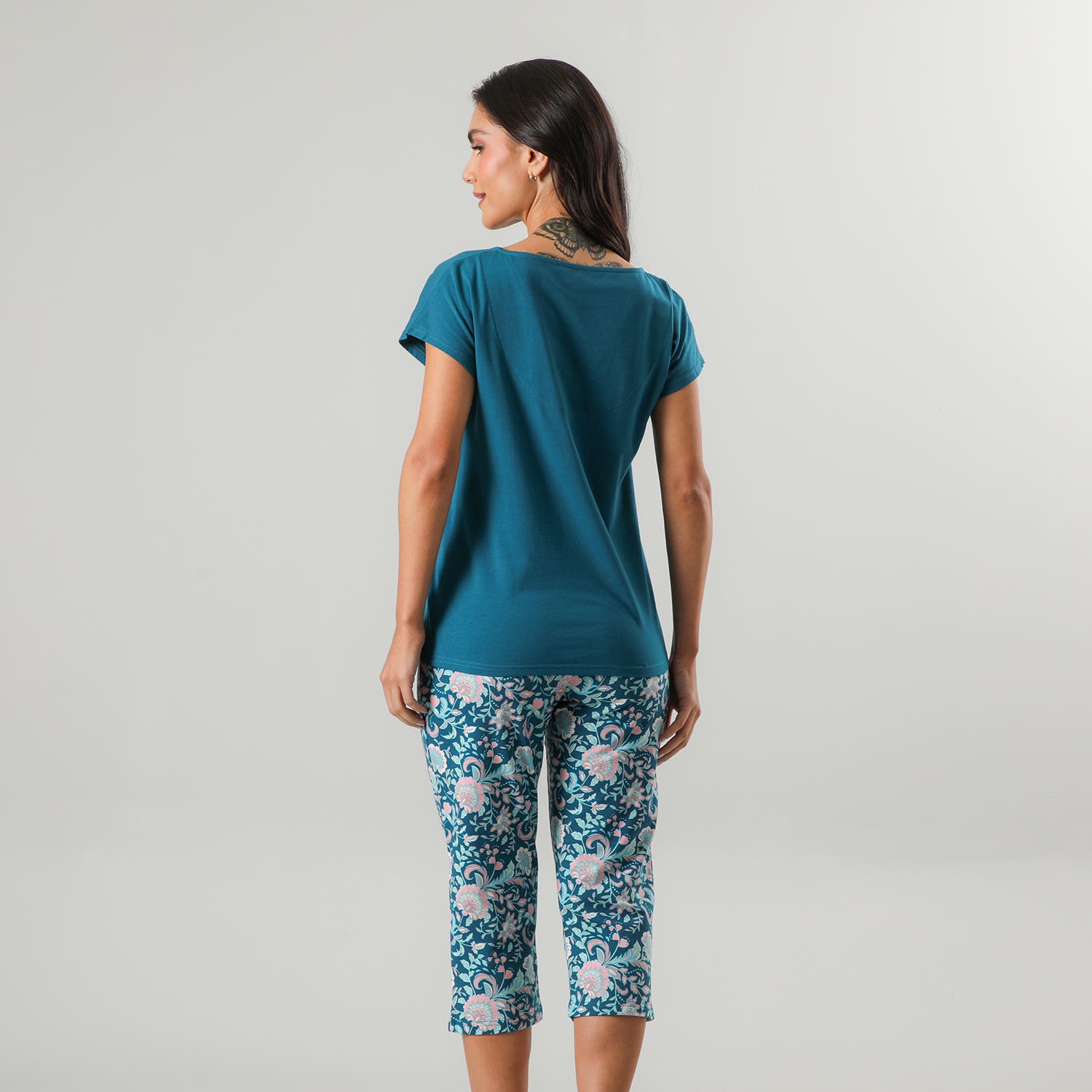 https://www.tiendaflores.cl/media/catalog/product/3/3/33586-222_2_thgg9qtbbf0lbi1a.jpg