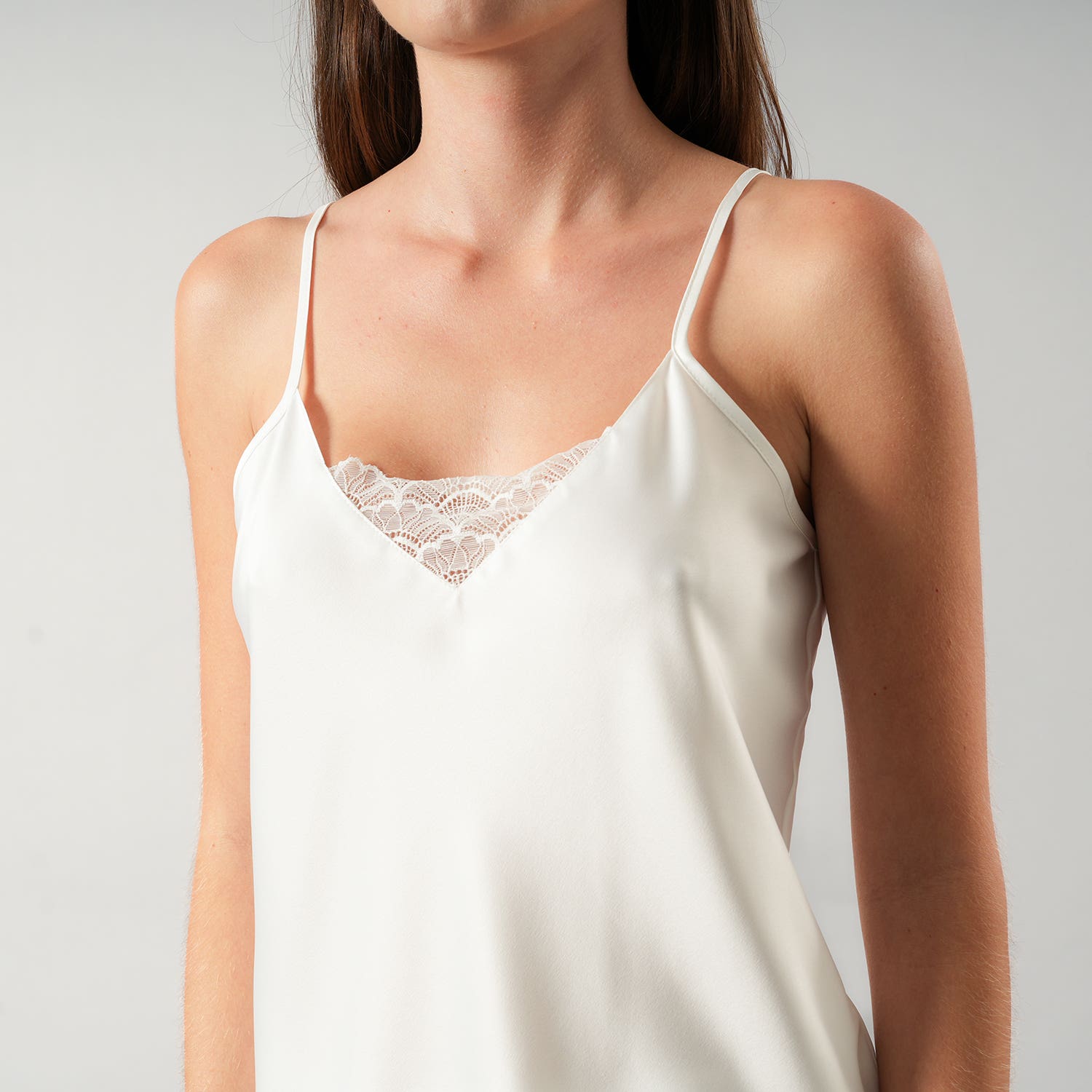 https://www.tiendaflores.cl/media/catalog/product/3/3/33593-1_2_ih3oz668sylcbm81.jpg