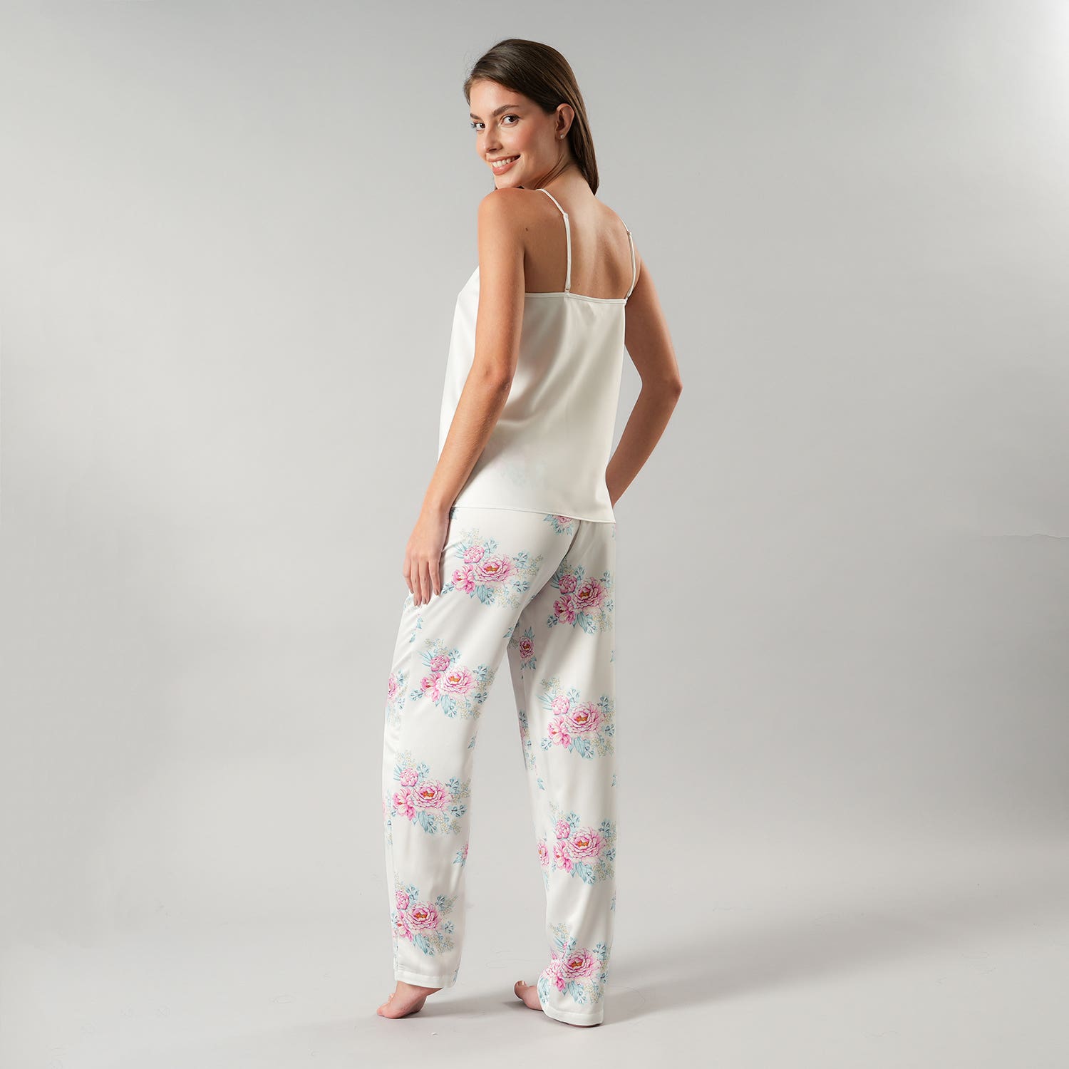 https://www.tiendaflores.cl/media/catalog/product/3/3/33593-1_3_c1wg1u35ml1zsi5a.jpg