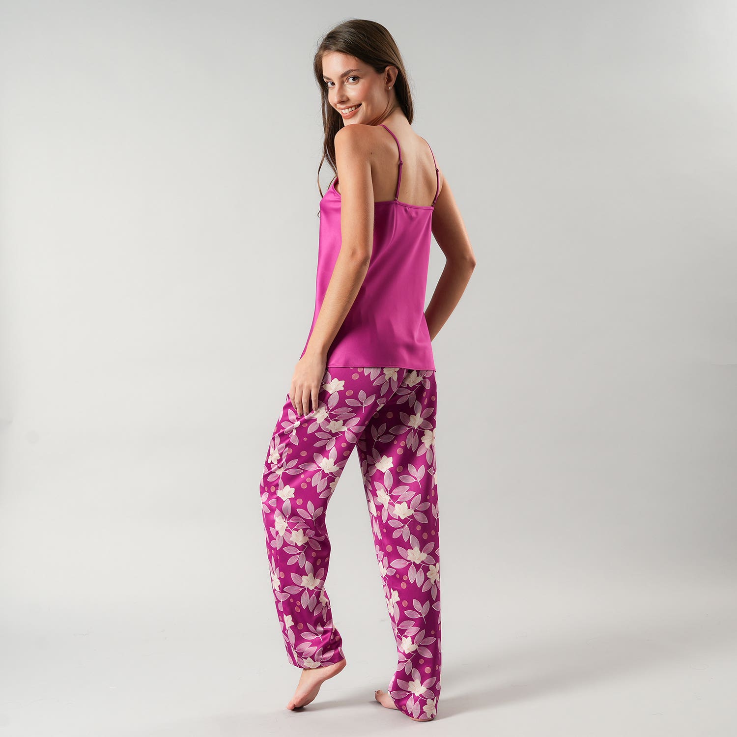 https://www.tiendaflores.cl/media/catalog/product/3/3/33593-223_2_k3dwt3u4uu19nl1q.jpg