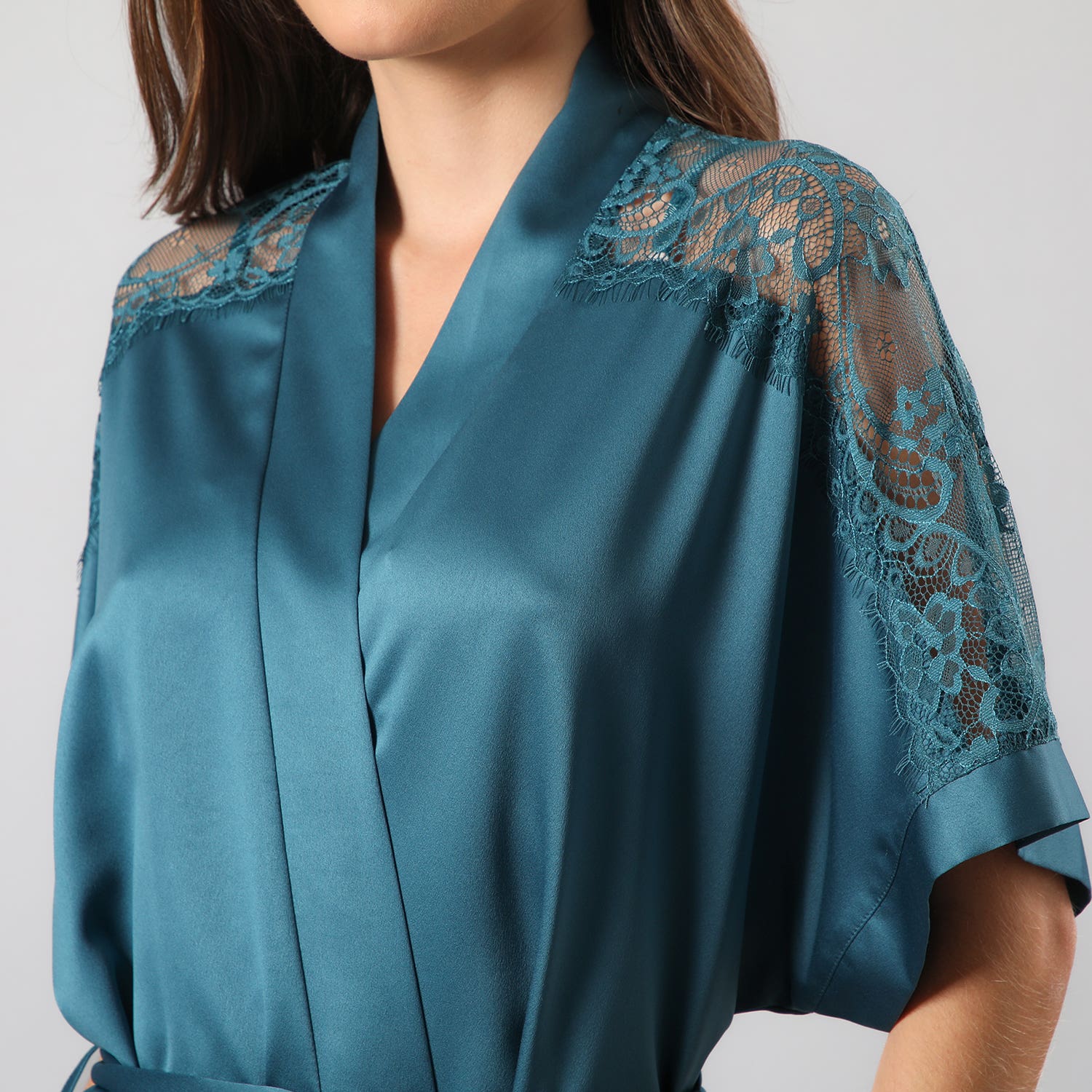 https://www.tiendaflores.cl/media/catalog/product/3/3/33595-222_3_ozm8n9h7axbgetmh.jpg