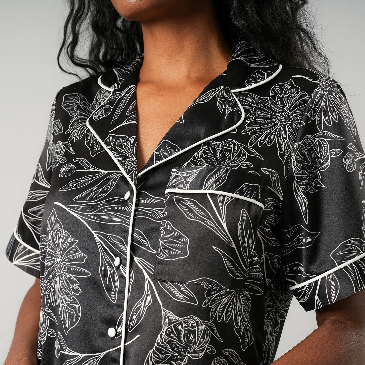 https://www.tiendaflores.cl/media/catalog/product/3/3/33597-2_3_u9shemeyx1lncmal.jpg
